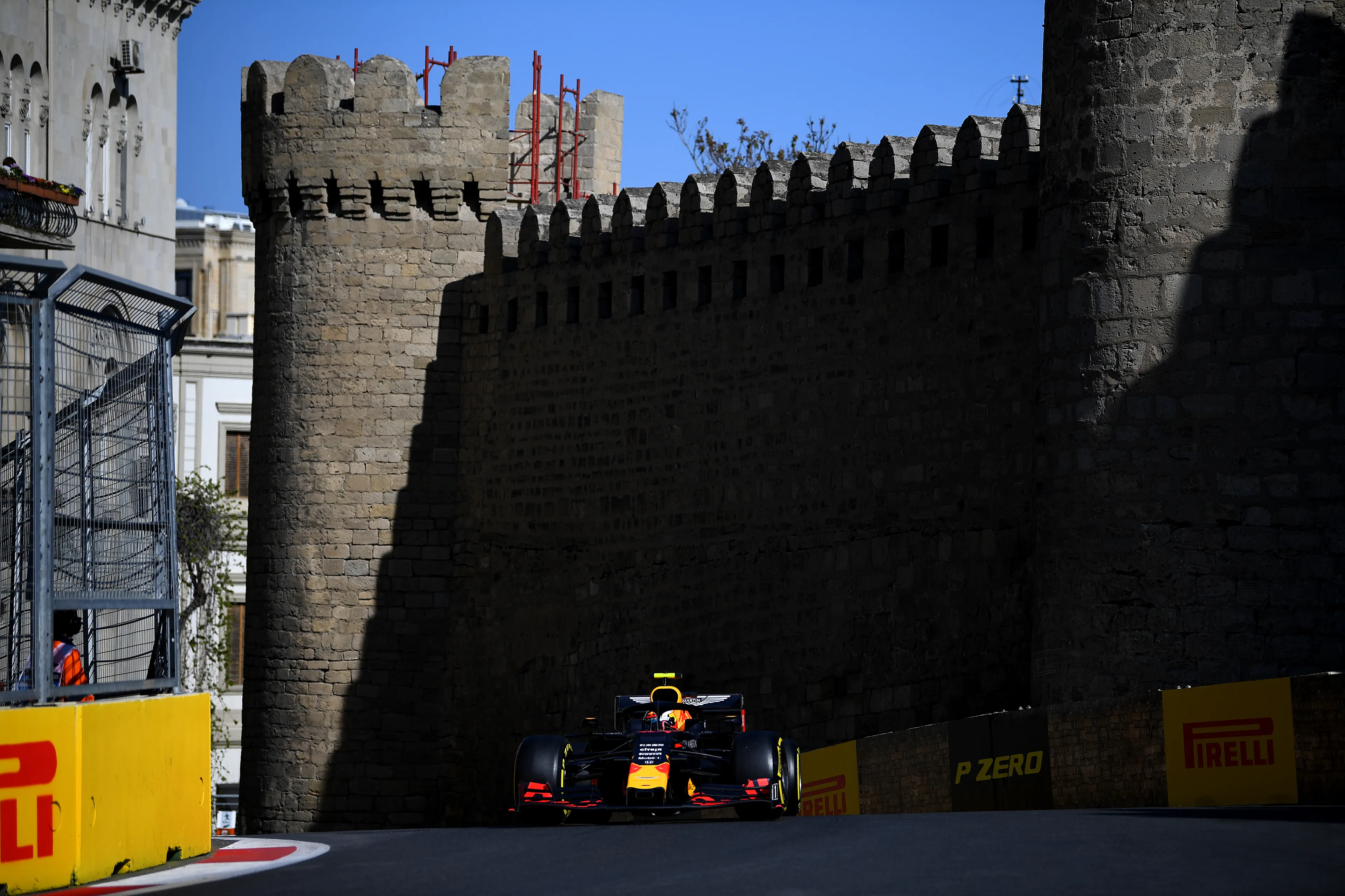 Onder de loep | Baku beslist niet de achilleshiel van podiumloze Verstappen in 2022