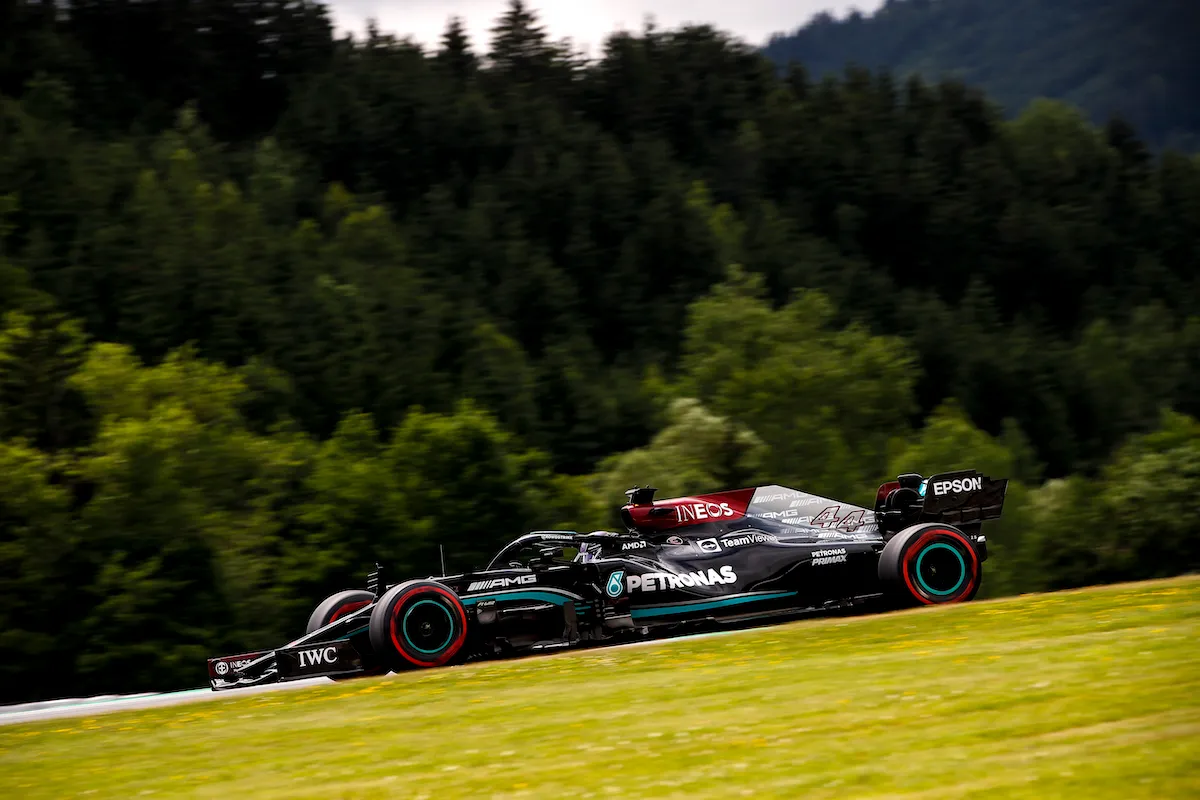 Analyse longruns: voordeel Mercedes op Red Bull Ring, Verstappen wel snelste op mediums