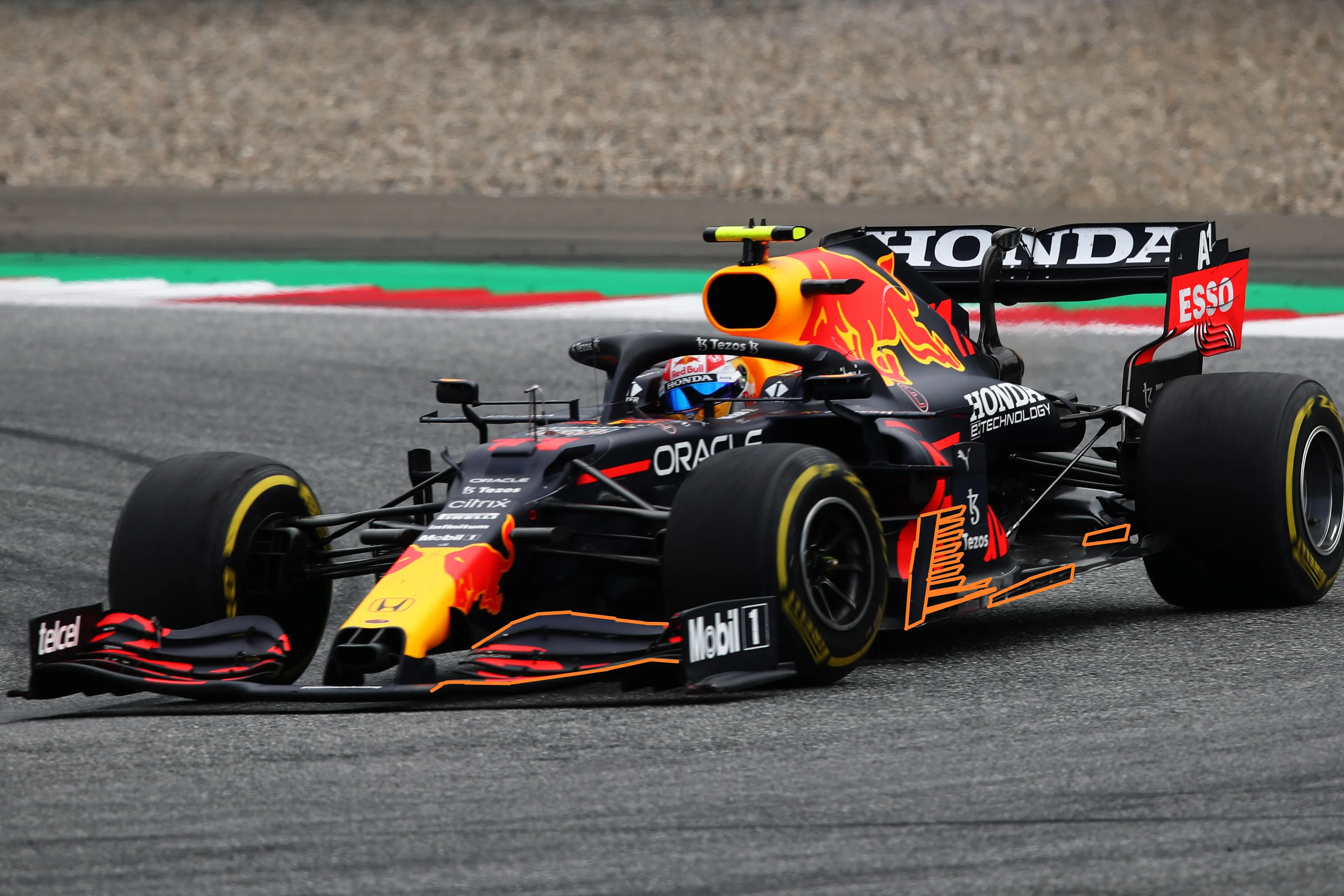 Hughes: 'Als Red Bull sterk is op Silverstone heeft Mercedes een heel groot probleem'