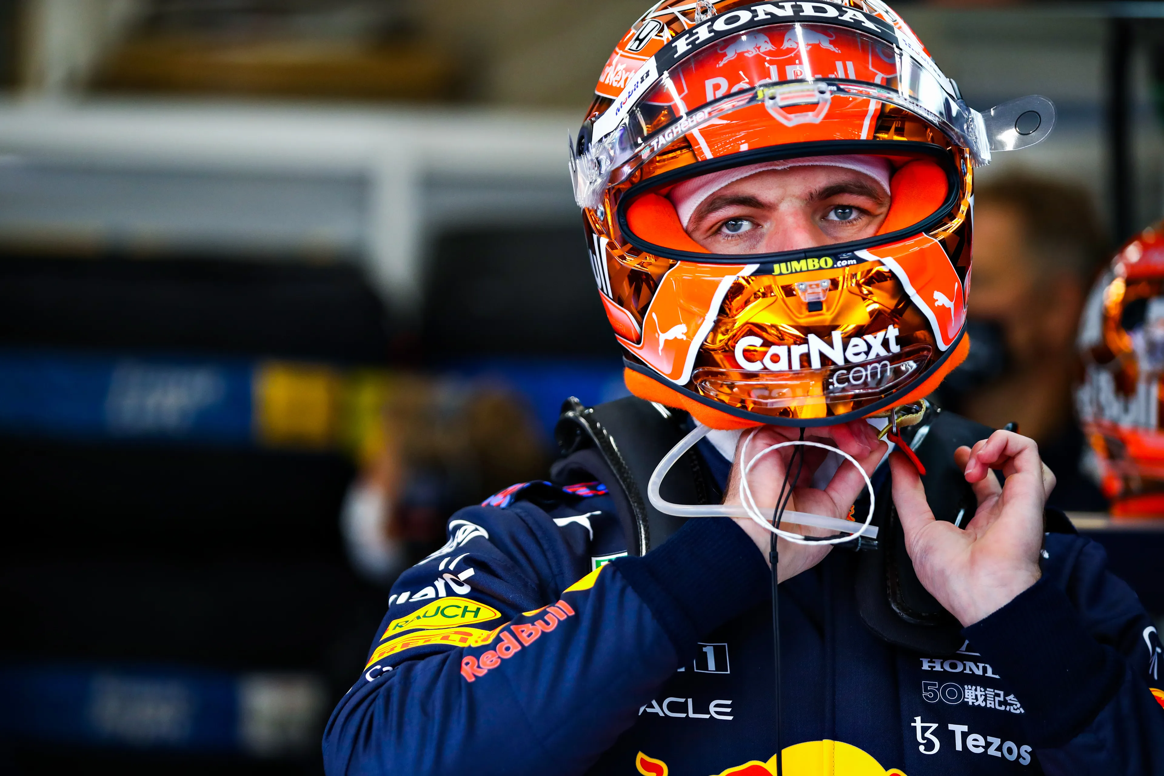 Verstappen met pure focus naar Zandvoort: 'Wat eromheen gebeurt, zijn randzaken'