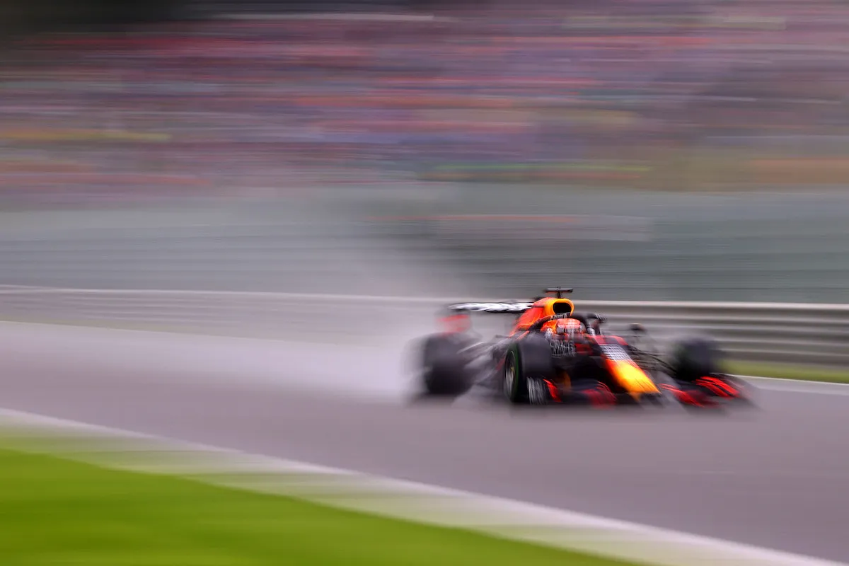 Zwaar door regen geteisterde GP België loopt af met een sisser, 12,5 punt voor Verstappen
