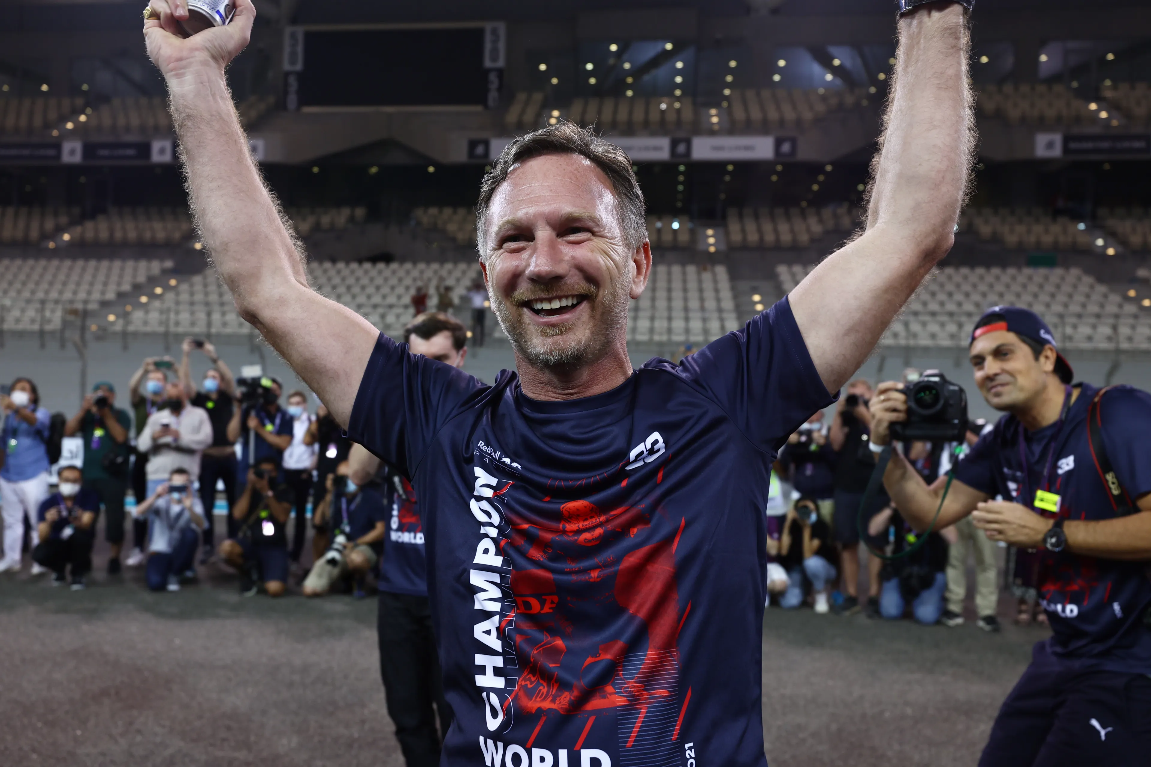 Horner: 'RB18 zal elke race verschillende aanpassingen kennen'