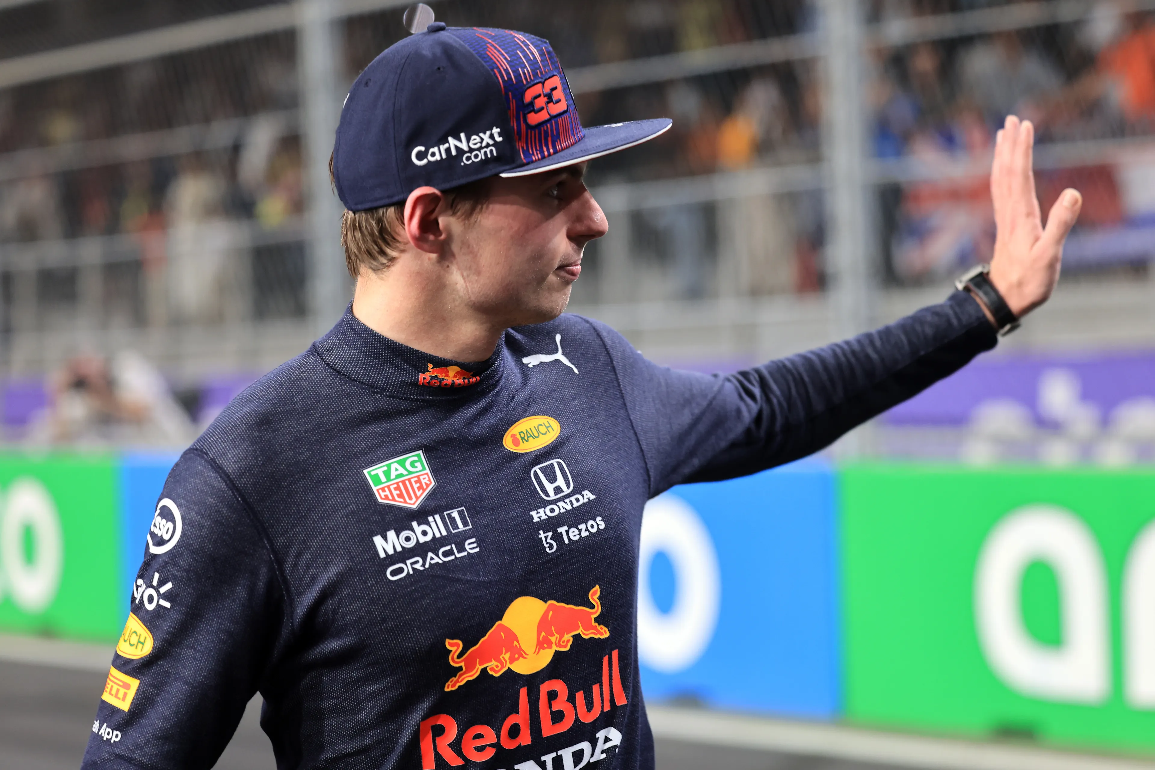 Verstappen ziet genoeg mogelijkheden na mislopen pole: 'Kans om Mercedes aan te vallen'