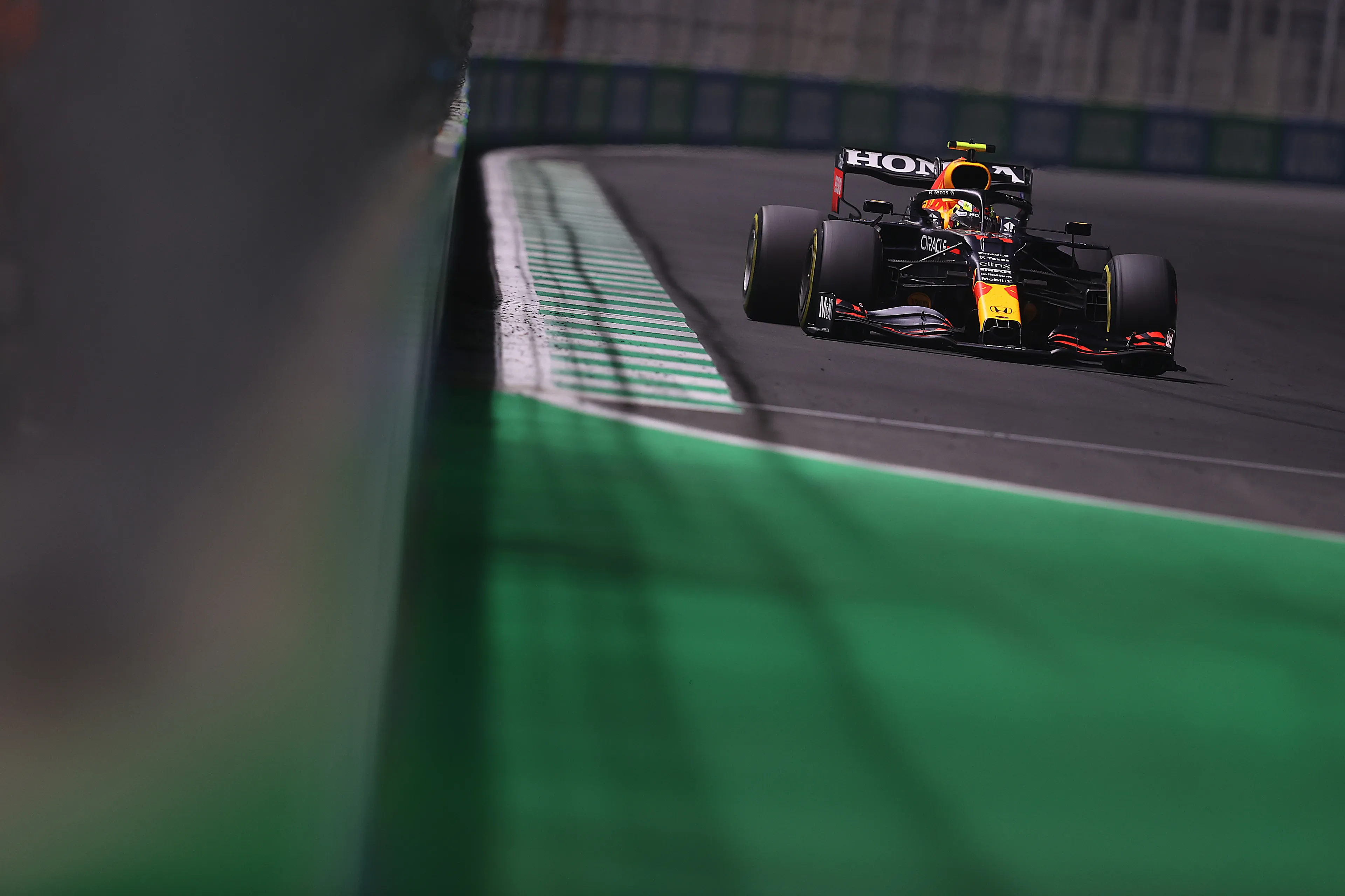 Longrun analyse | Red Bull eenzaam aan kop op mediums, Ferrari vergooit longruns