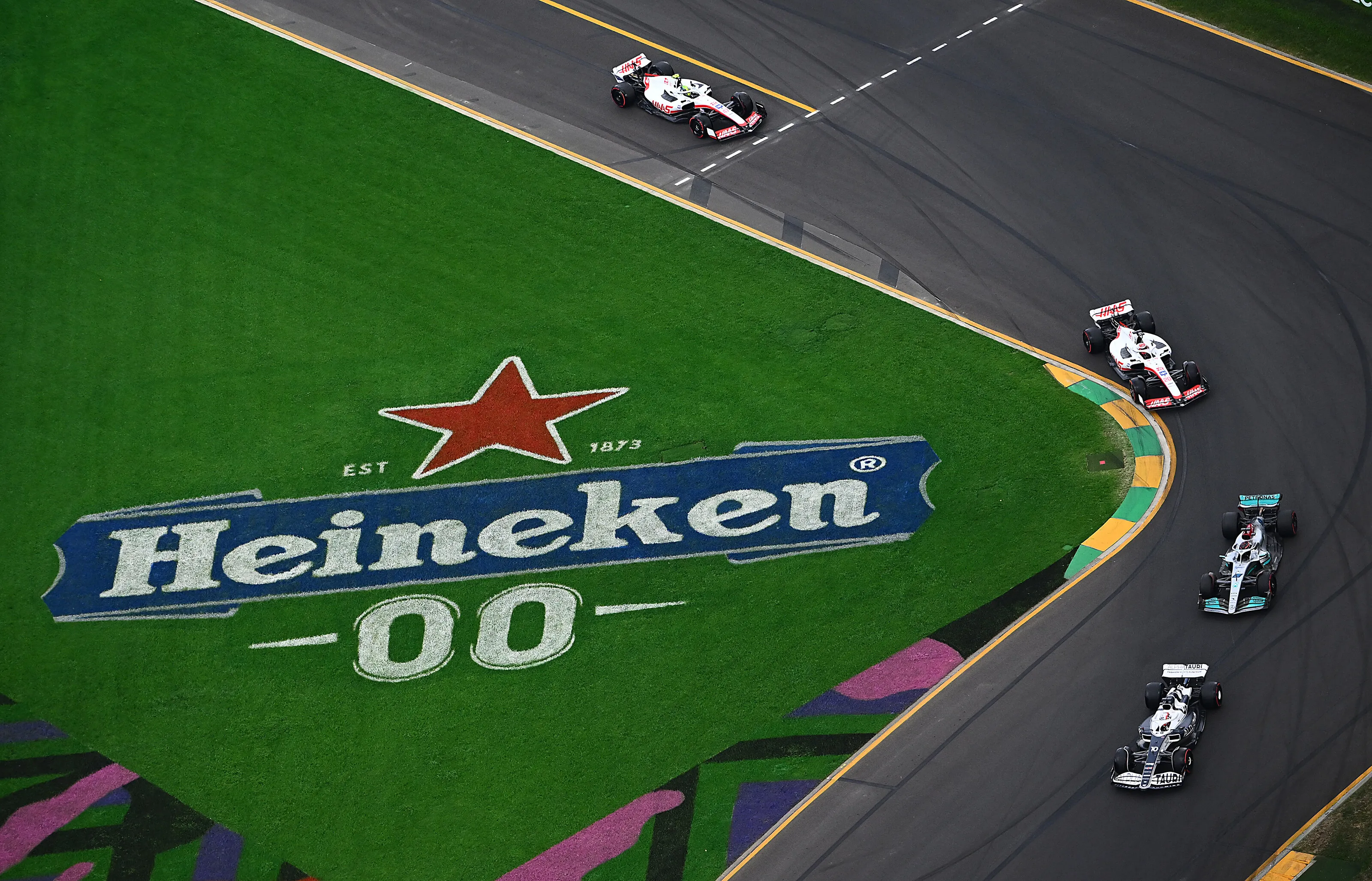 Verstappen én Red Bull Racing gaan samenwerking aan met Heineken 0.0