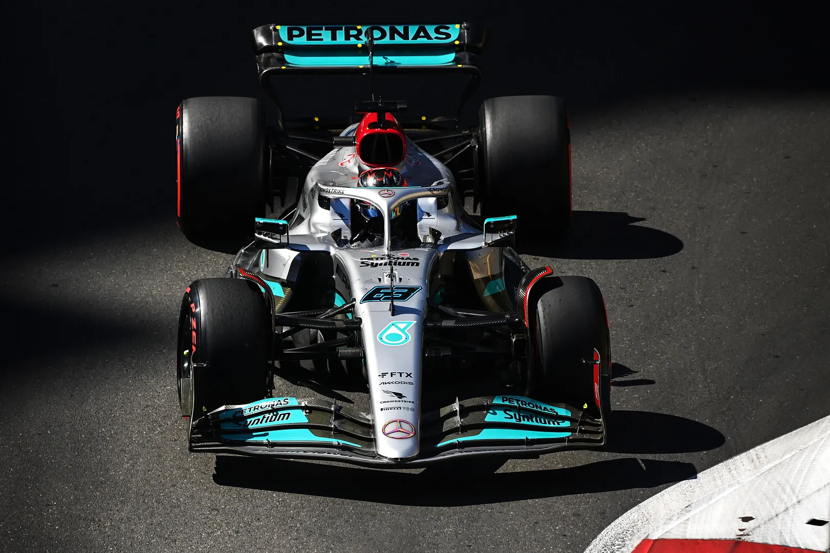 Wolff denkt dat Red Bull voordeel heeft in 2023: 'Wij verloren acht maanden aan ontwikkeling'