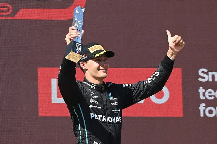 Russell: 'We zijn nog steeds op zoek naar dat wondermiddel'