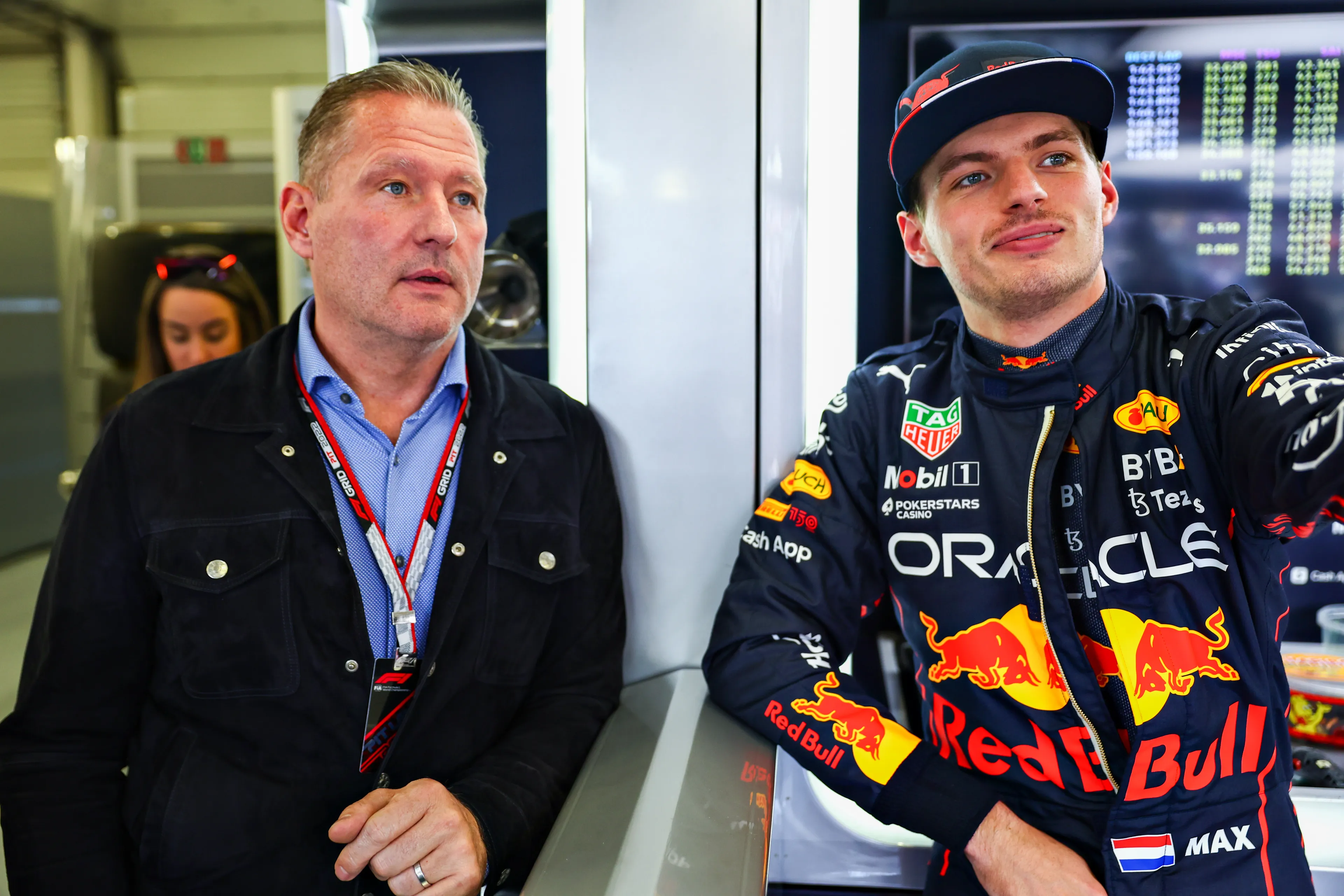 Jos Verstappen over waarom zijn zoon zo goed presteert: 'Dat is zijn kracht'