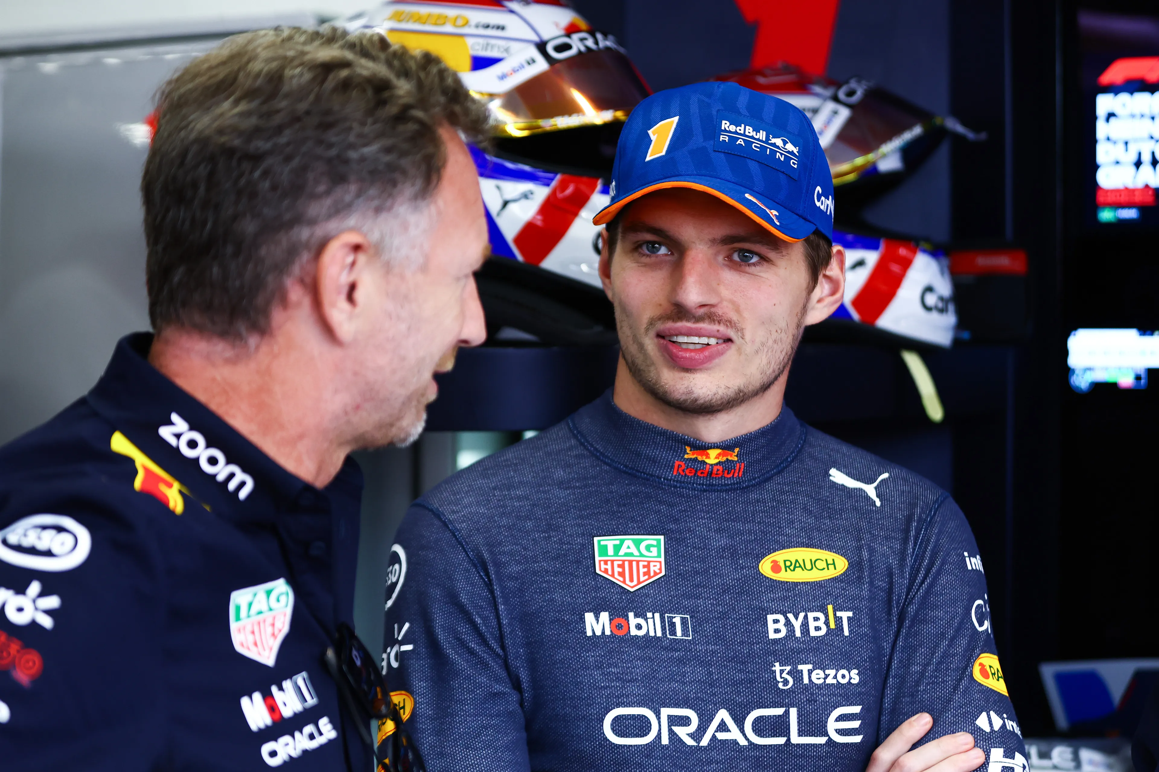 Horner ziet nog tijd liggen voor Verstappen: 'Moeten nog wat meer uit de auto halen'