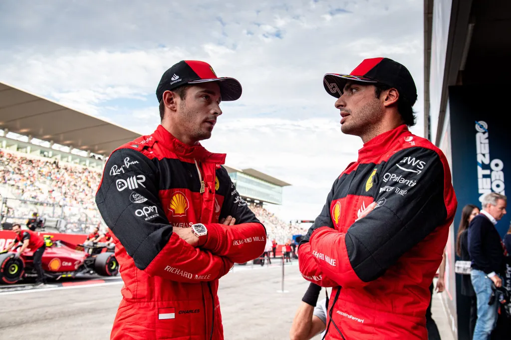 Leclerc pareert leiderschapskritiek: 'Dan maak ik mezelf ook duidelijk dat ik twijfel'