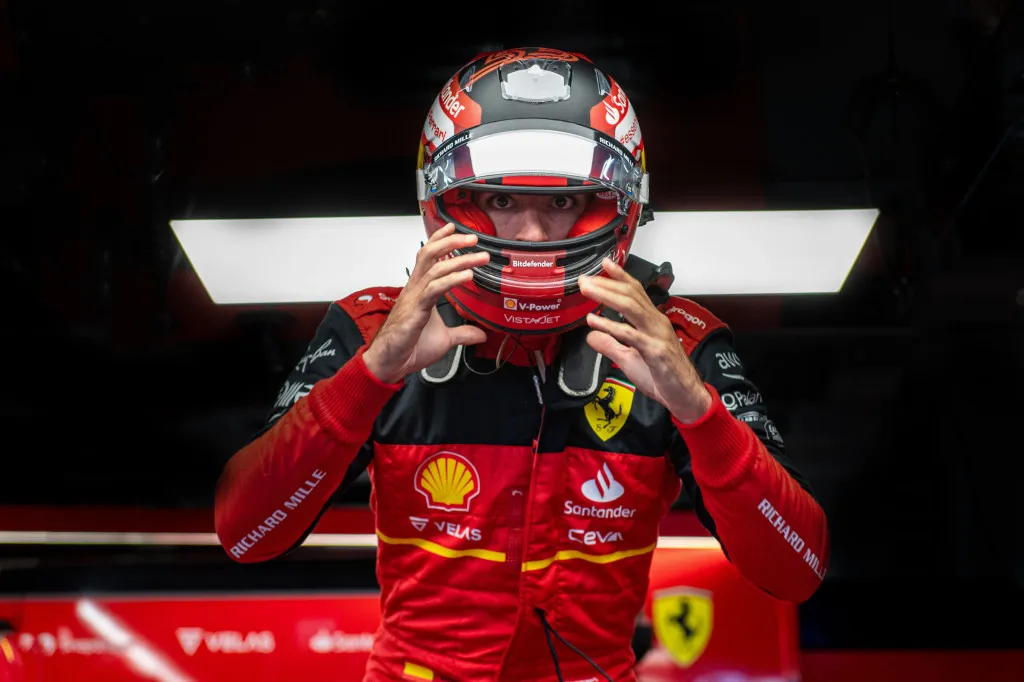 Sainz nam drastische maatregel: 'Ik moest mijn rijstijl volledig veranderen'