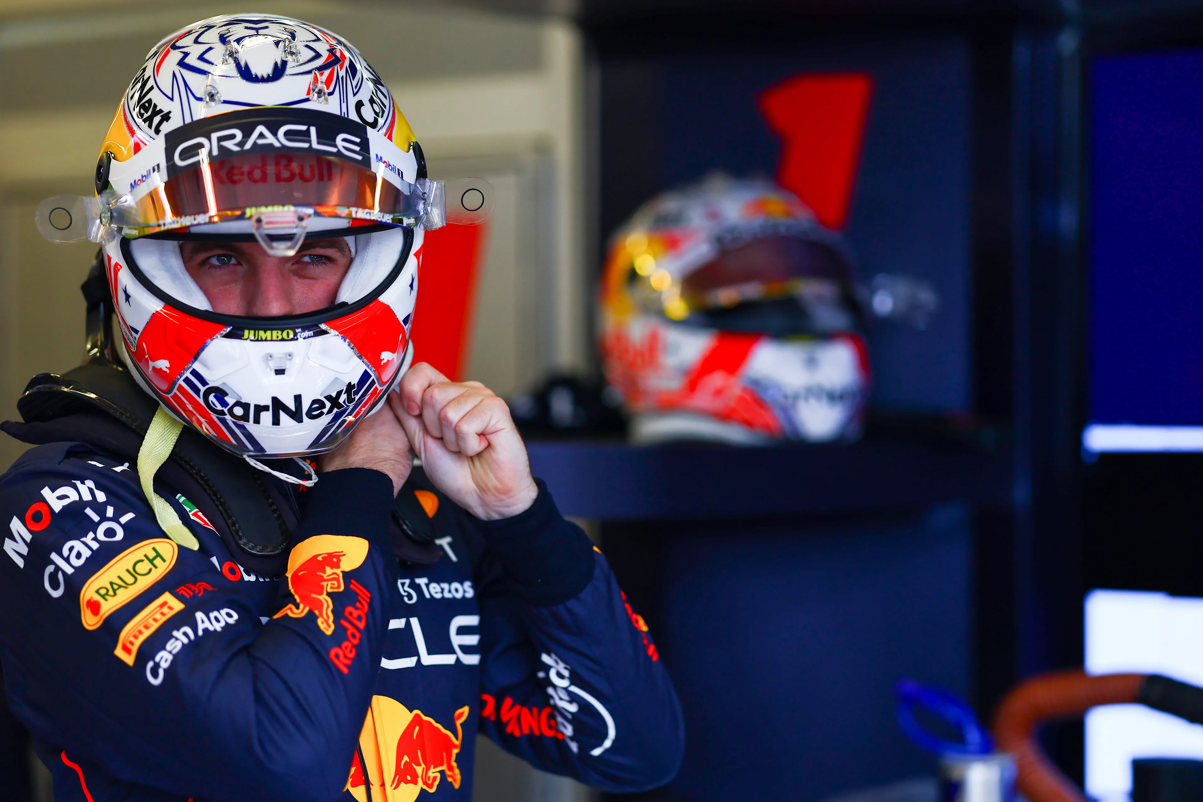 Verstappen zegt veel aan Mateschitz te danken te hebben: 'Door hem ben ik hier'