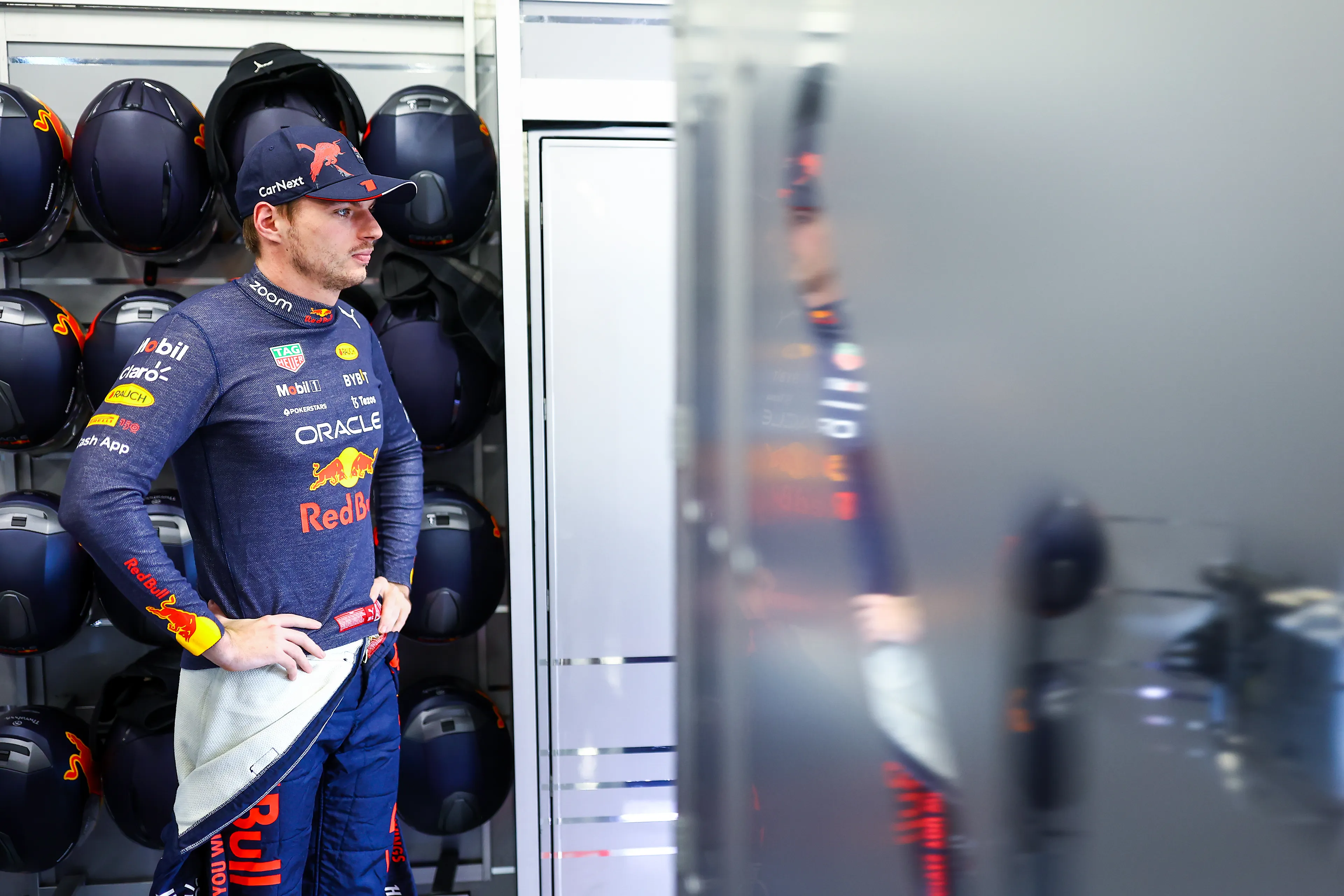 Verstappen is echte teamspeler: 'Afstellingen worden aan de andere kant van de garage overgenomen'