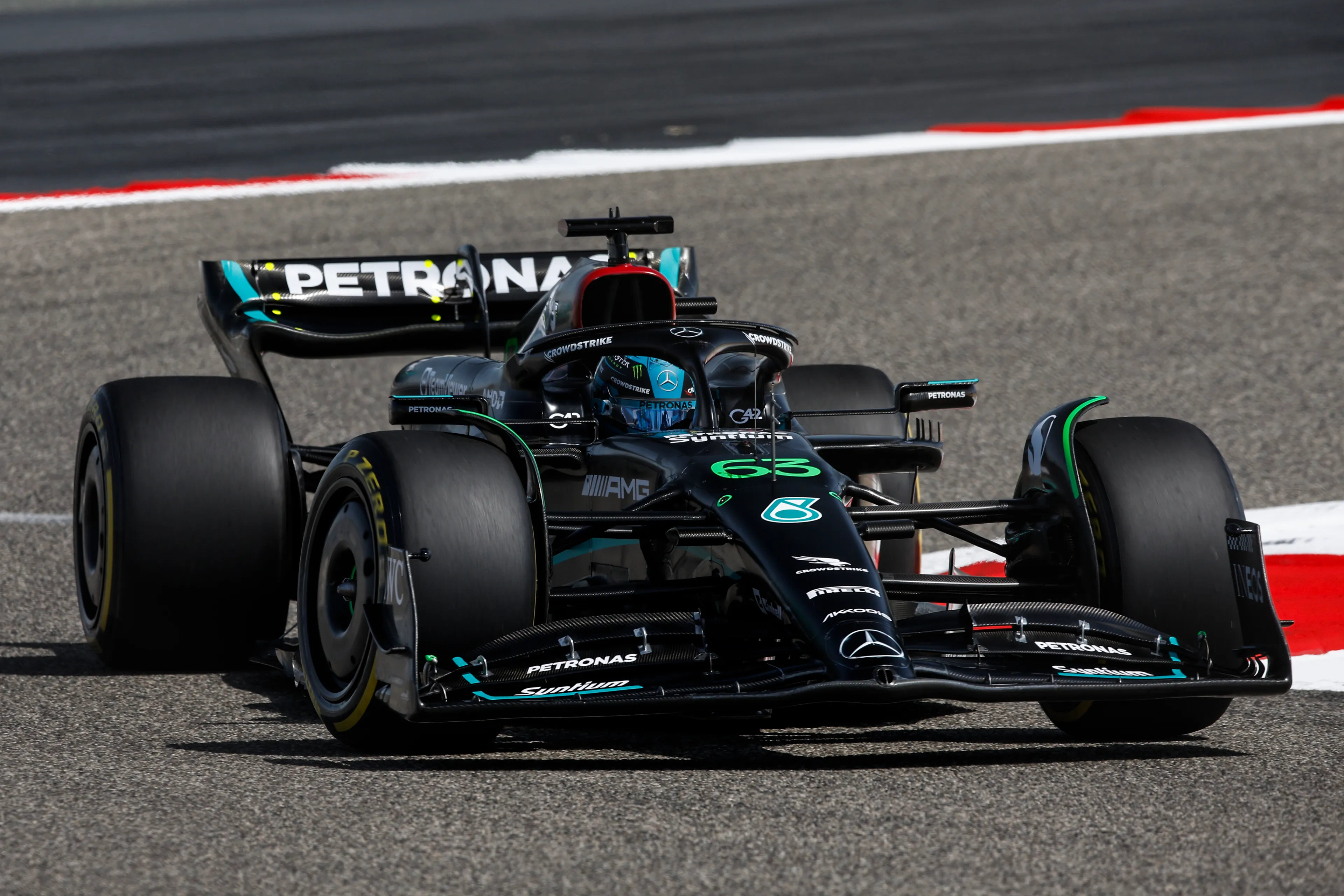 Gebrek aan vertrouwen bij Mercedes: 'Op welk moment geven ze het concept op?'