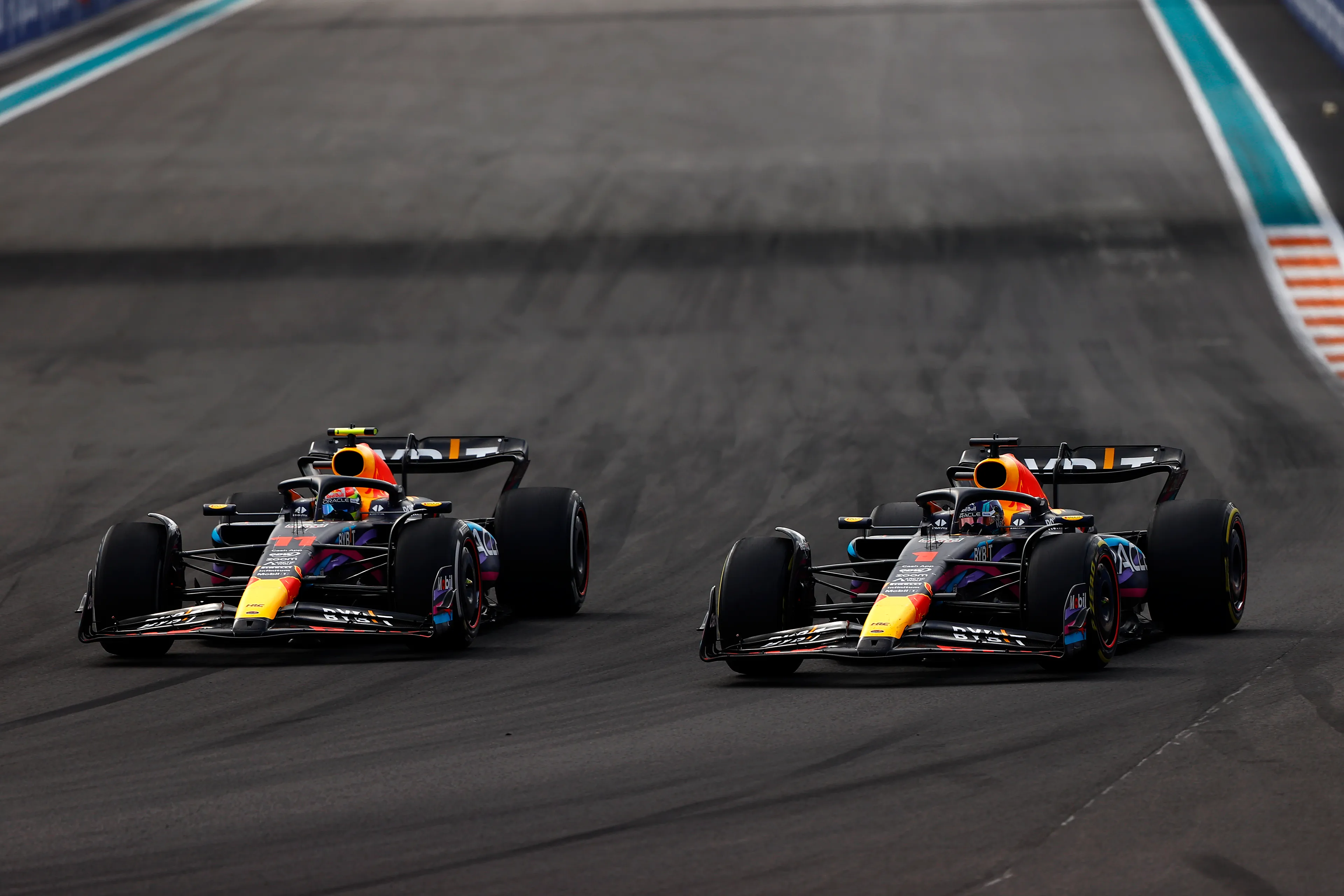 max verstappen sergio perez rb19 red bull racing f1 gp miami 2023