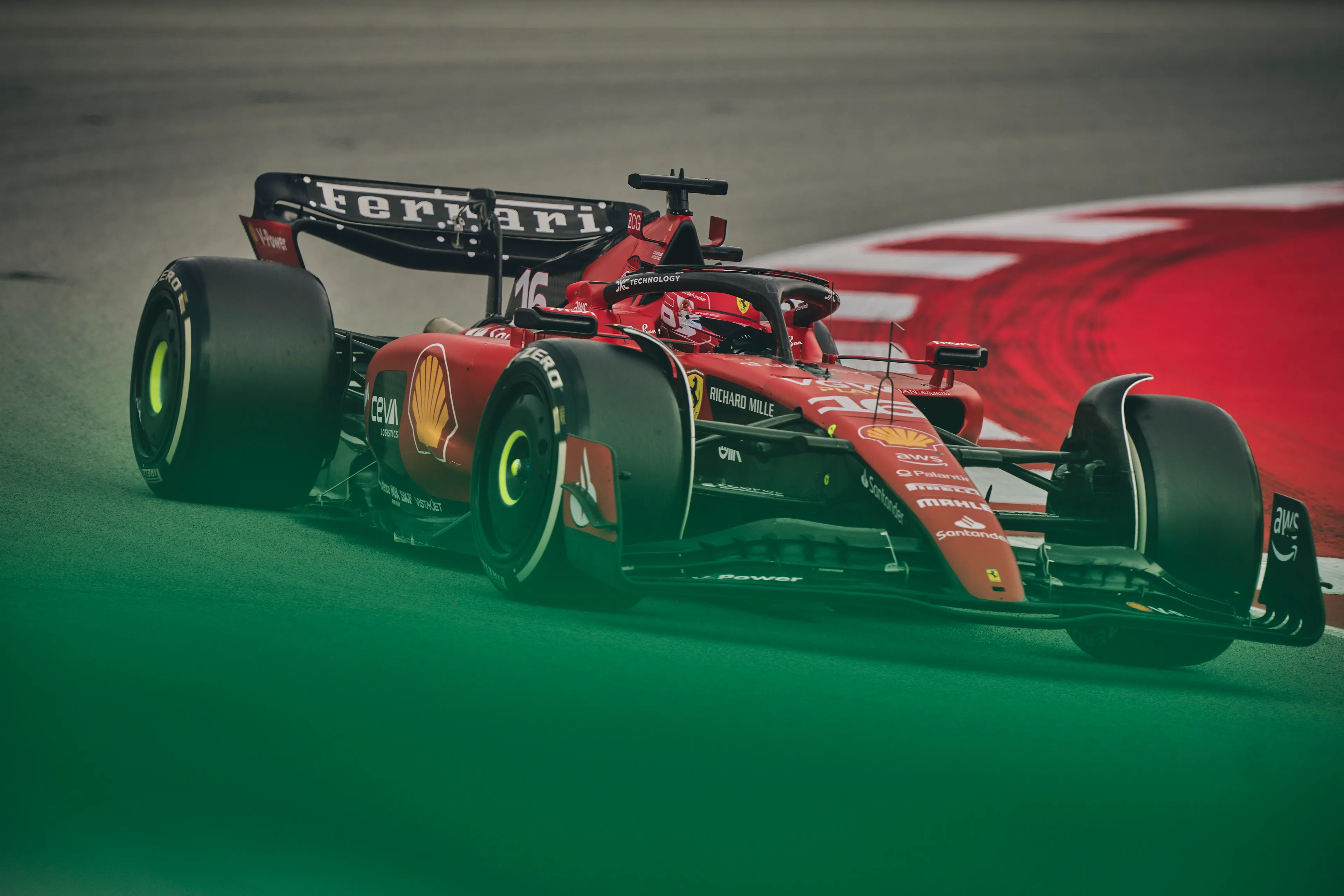 Ferrari maakt geen Red Bull-kopie: 'We plakken niet zomaar Red Bull-onderdelen op de auto'