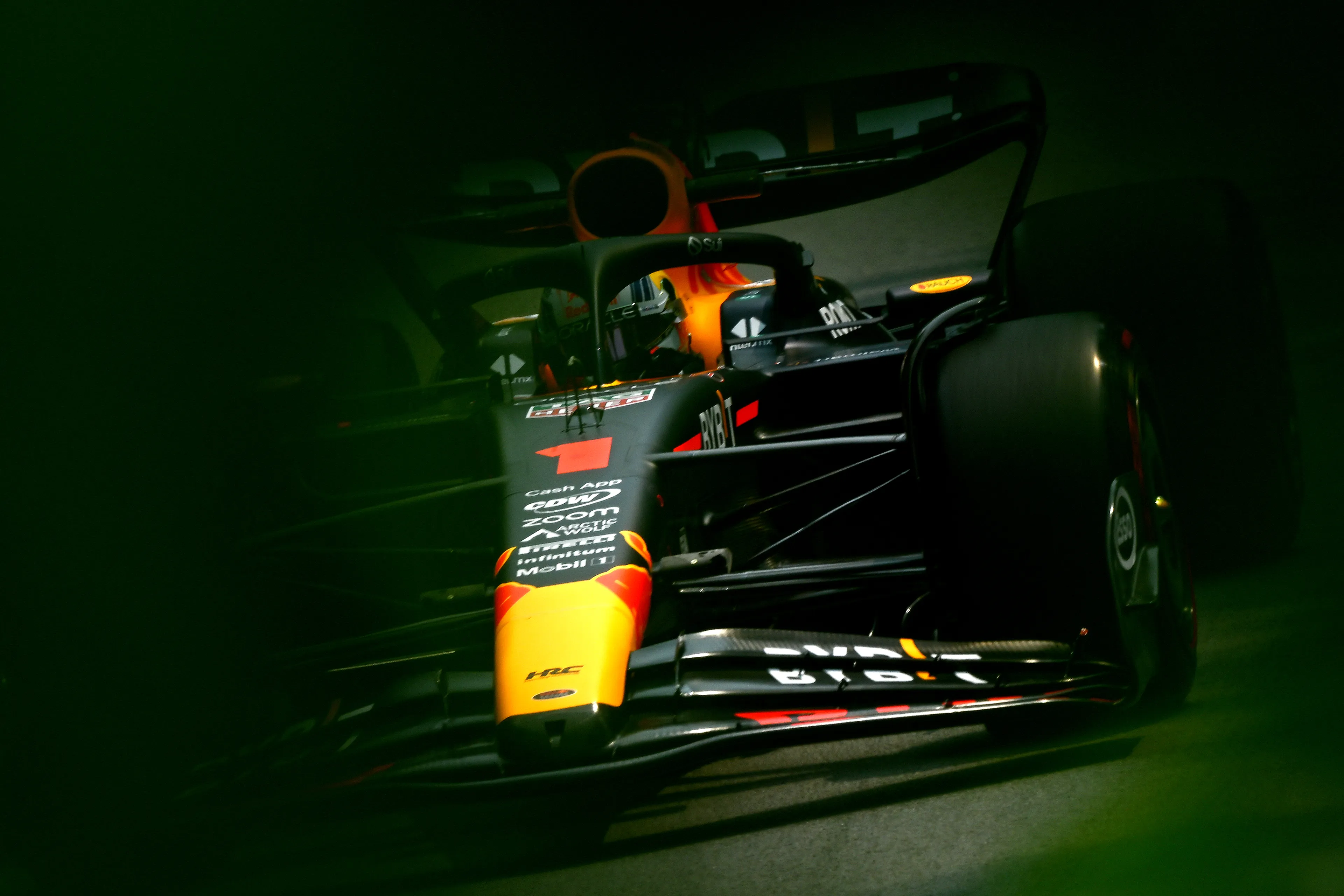 Straf heeft geen effect op Red Bull: 'Horner zei dat ze al bezig zijn met de RB20'