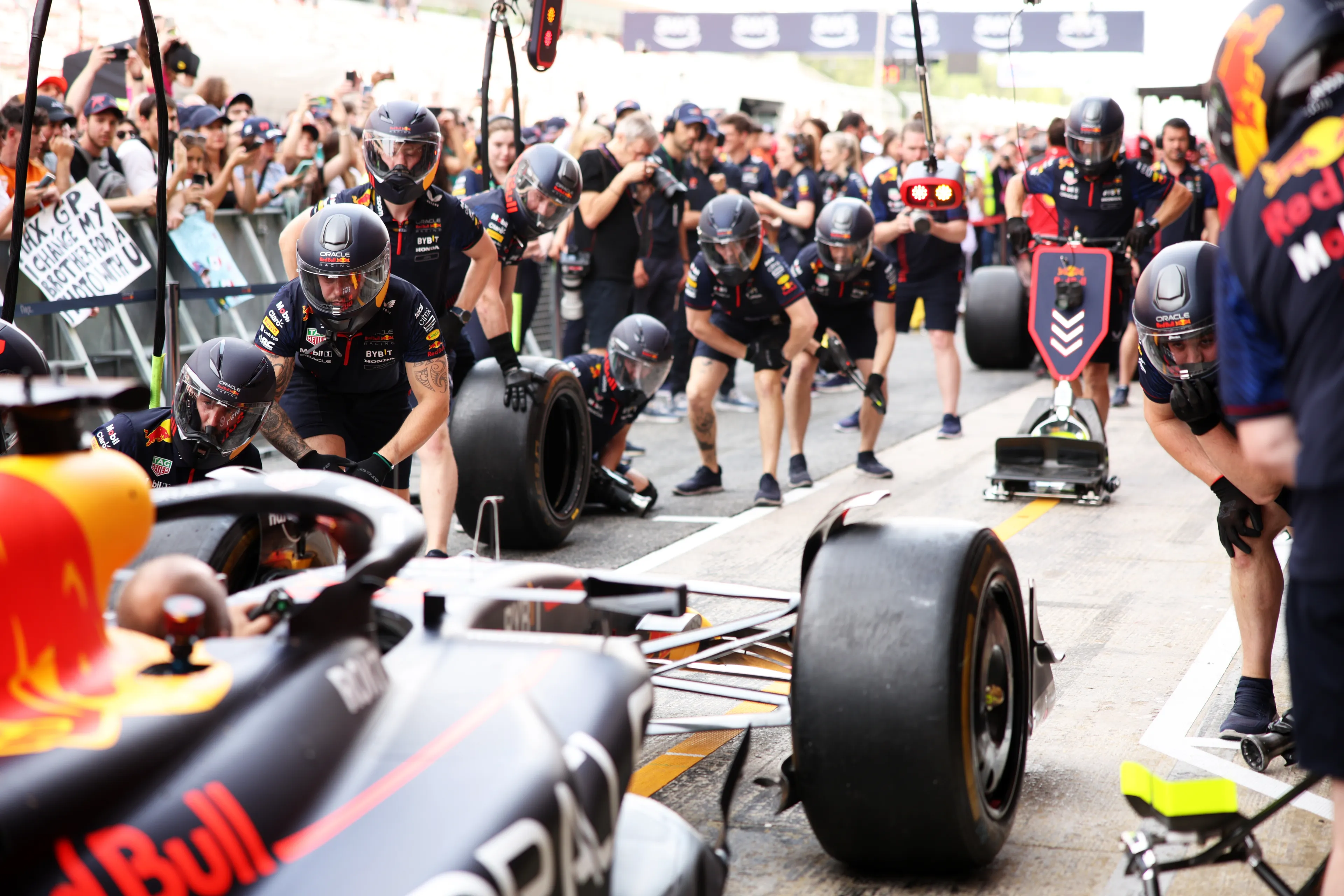 Hoe laat begint de kwalificatie voor de F1 Grand Prix van Spanje 2023?