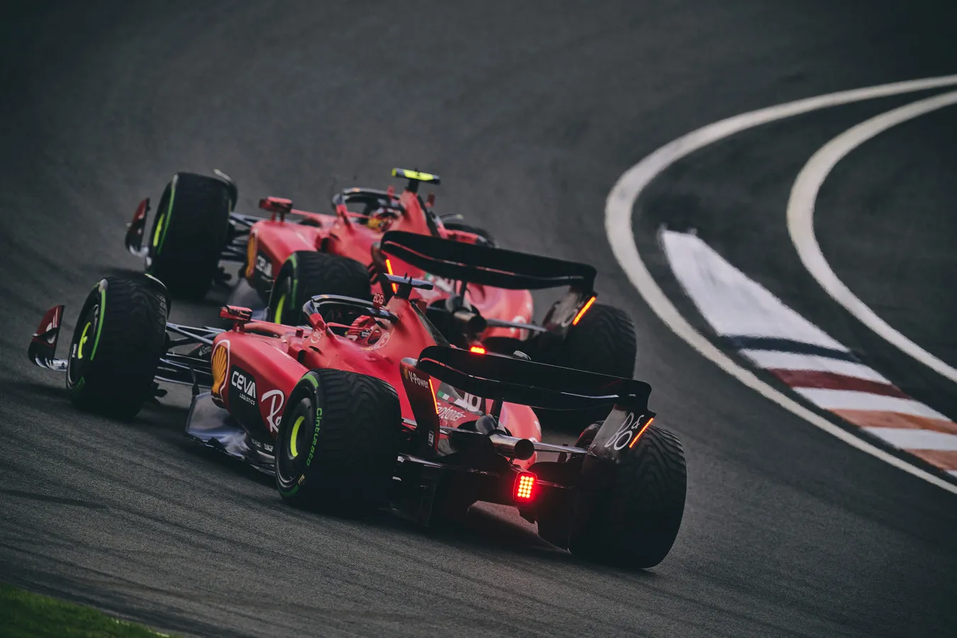 Ferrari worstelt met downforce: 'Het is niet zo dat we Singapore zomaar opgeven'