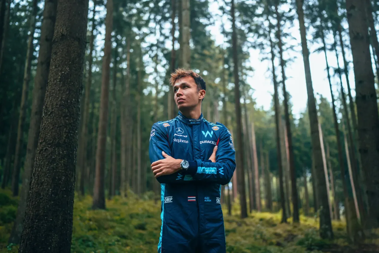 Albon blikt terug op zijn Red Bull-tijd: 'Daar werd toen niet echt rekening mee gehouden'