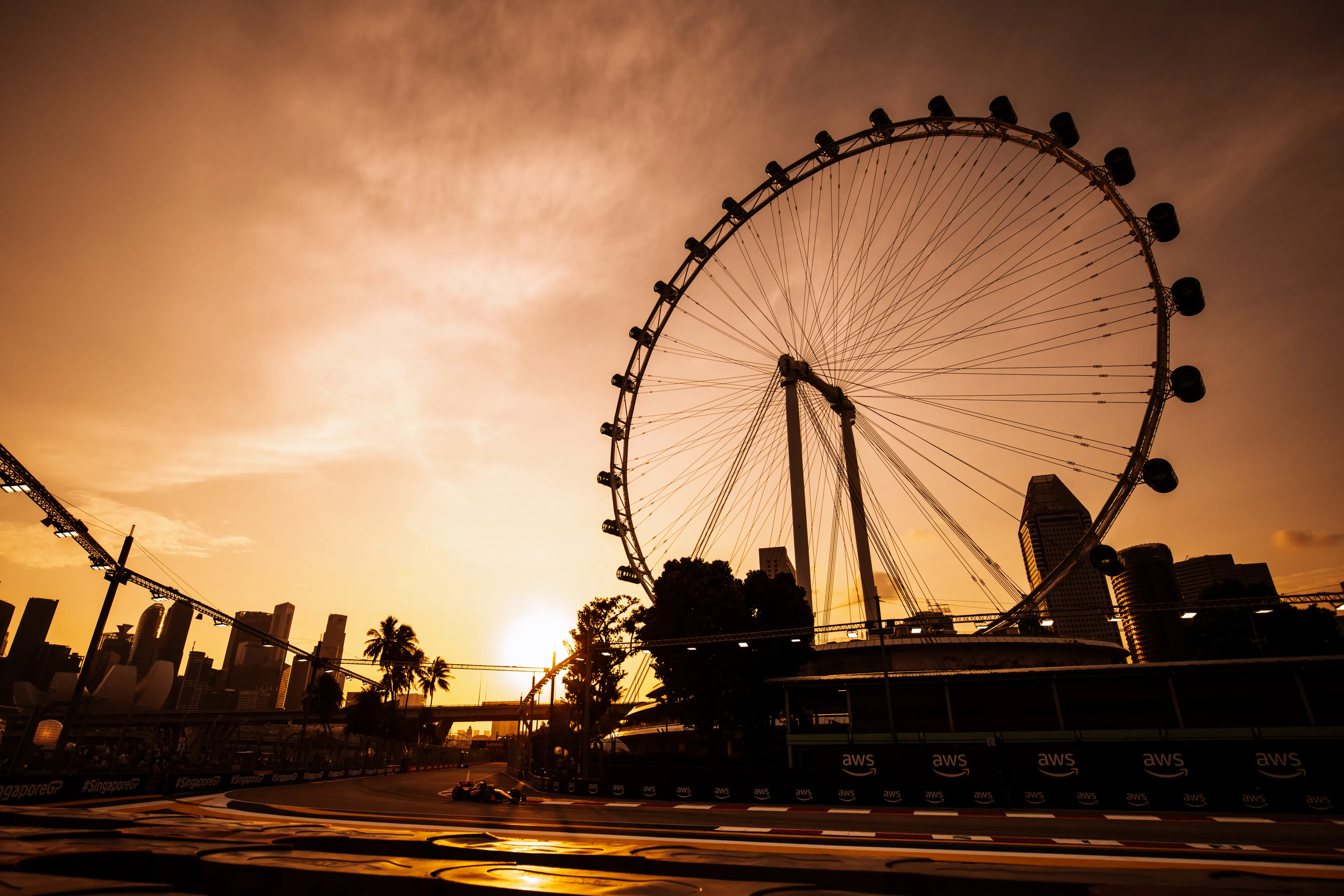 Lammers lovend over harde werker Sainz: 'Hij zat er vanaf dag één al goed bij'