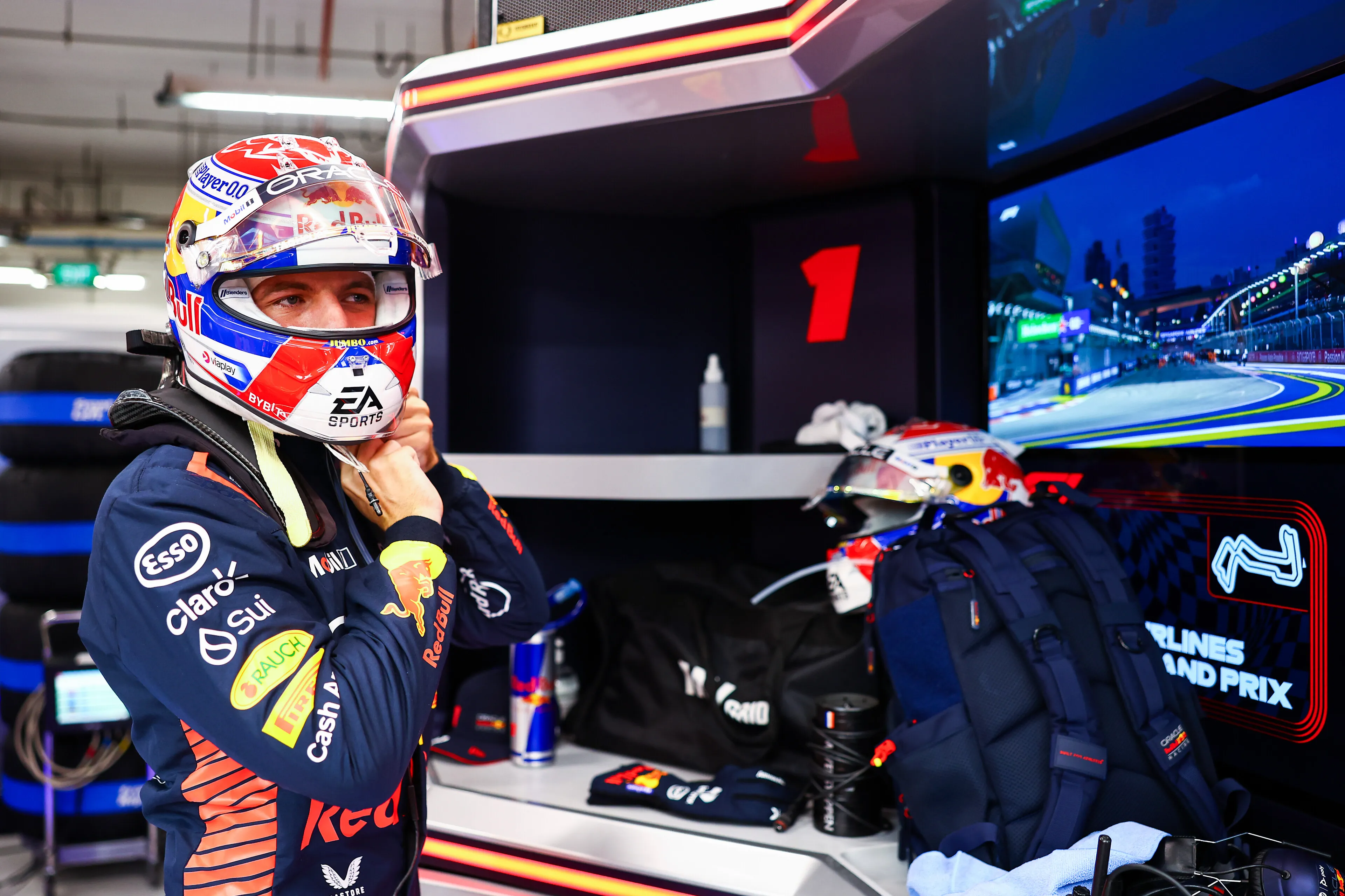 Verstappen opgelucht na dominante vrijdagsessies: 'We zullen vooral naar onszelf kijken'