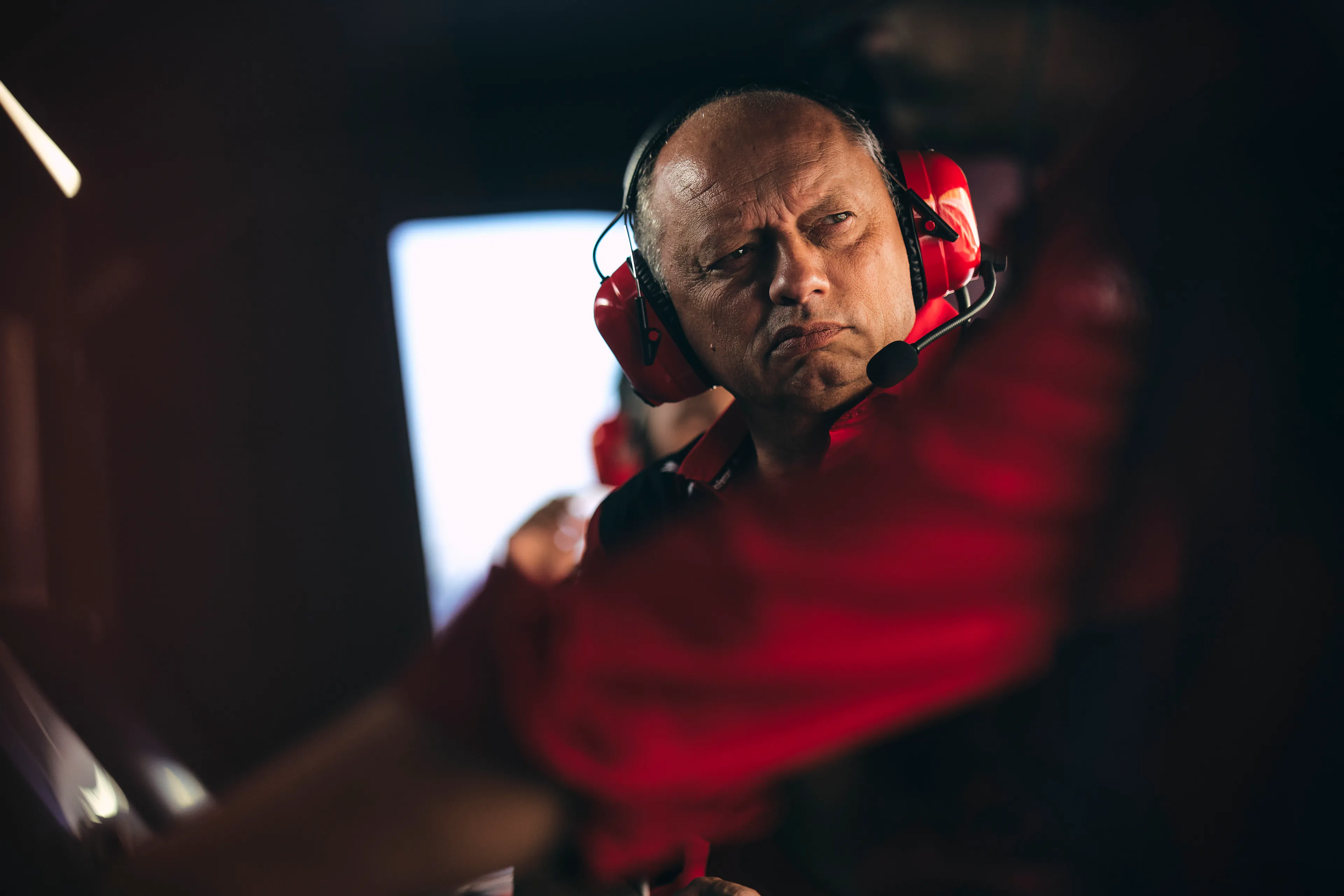 Vasseur hoopt dat Ferrari-problemen zijn opgelost: 'Moeten terug naar het niveau van Singapore'