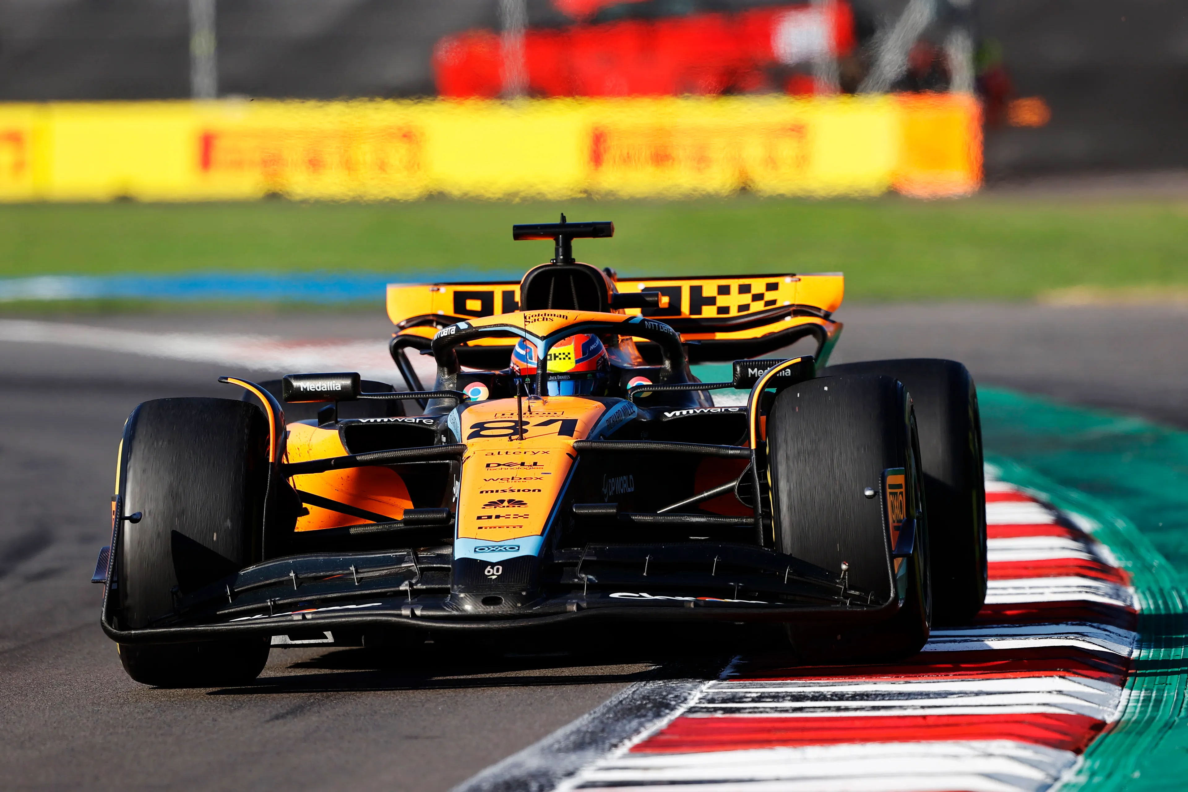 Piastri baalt flink na 'lastige' race in Mexico: 'Ik zag hem echt niet aankomen!'