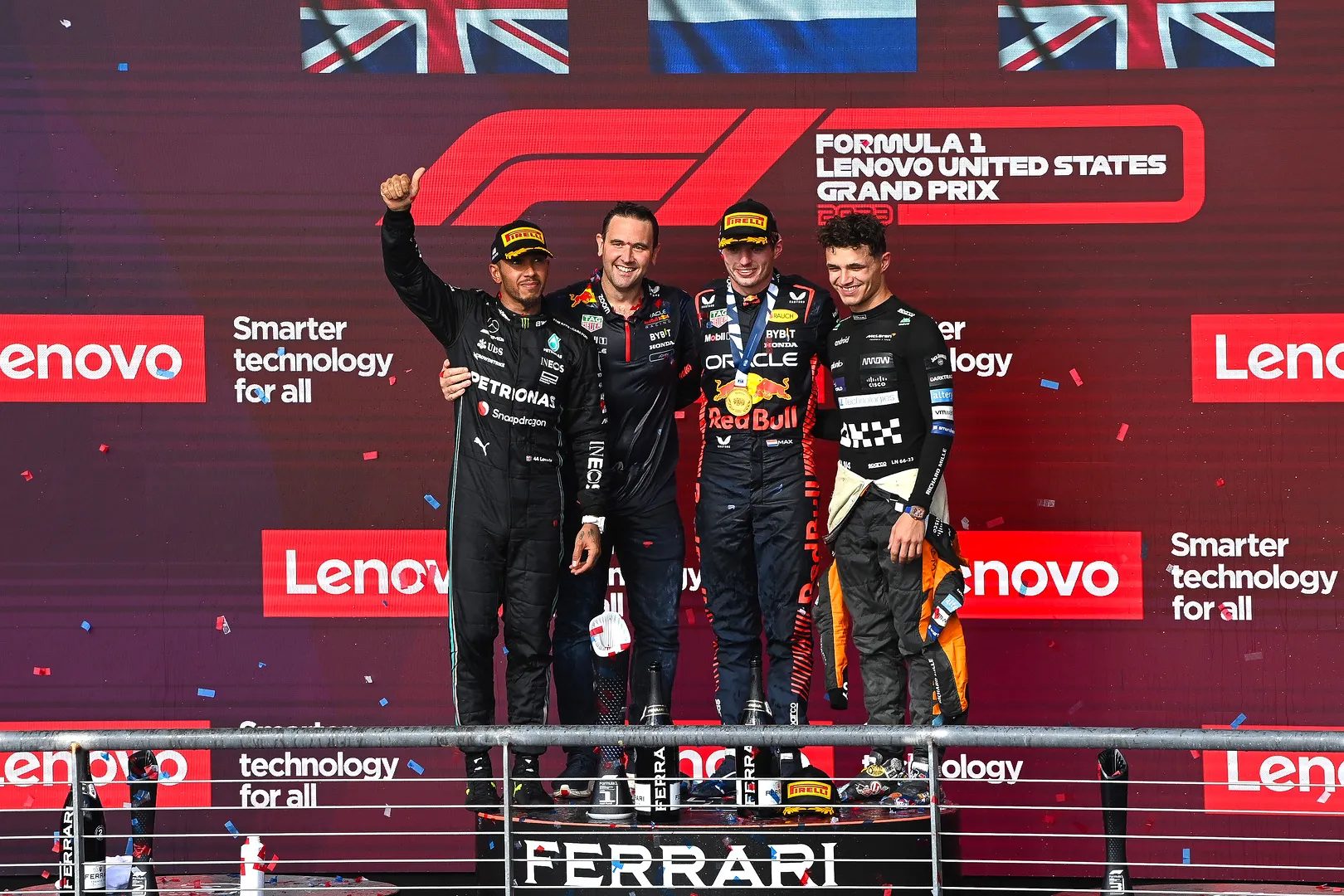 Verstappen 'op zijn best' tegenover Hamilton: 'Maar dat riep irritatie op bij Max'