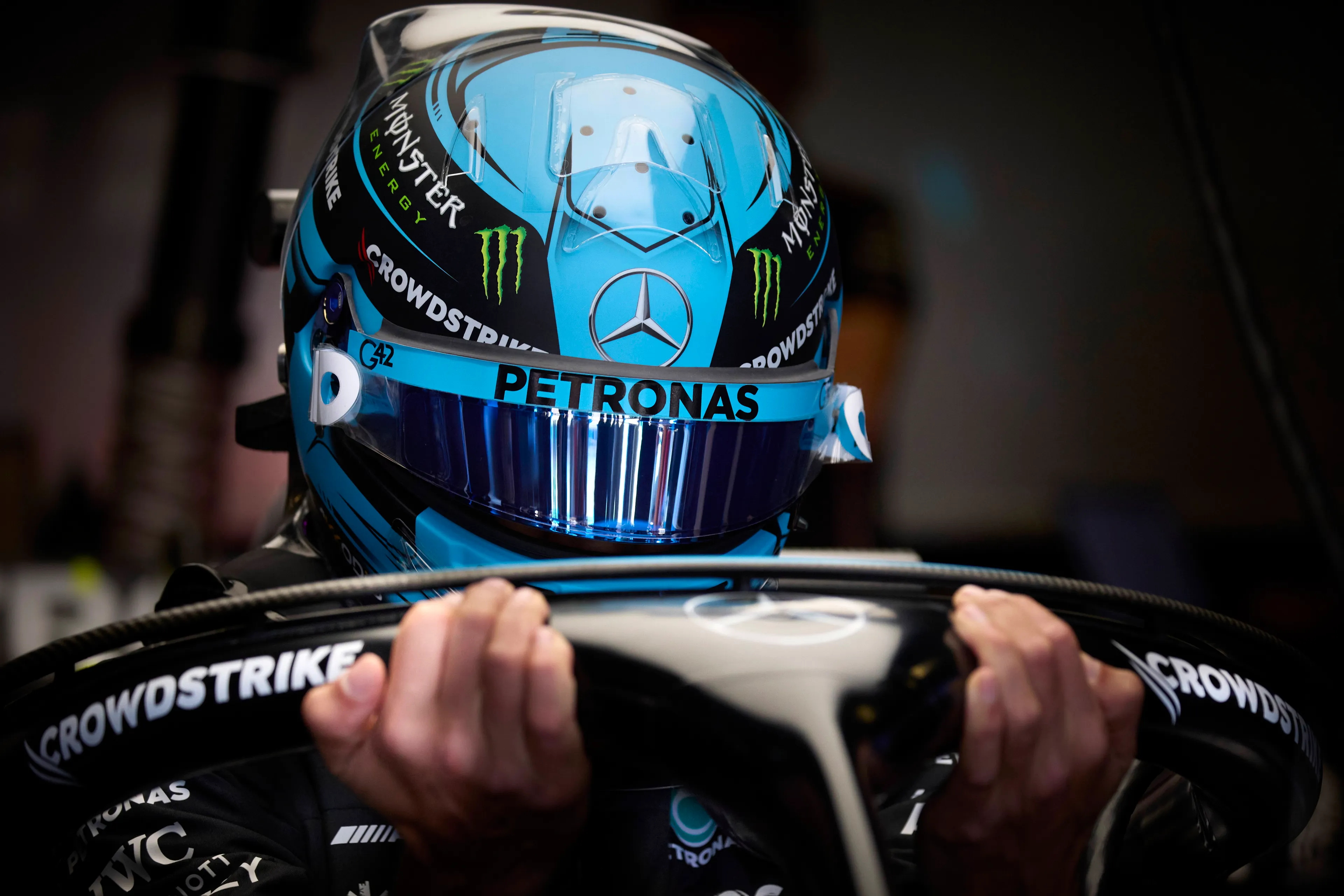 Russell is radeloos: 'Vijftig procent van de races lijken gemiste kansen te zijn'