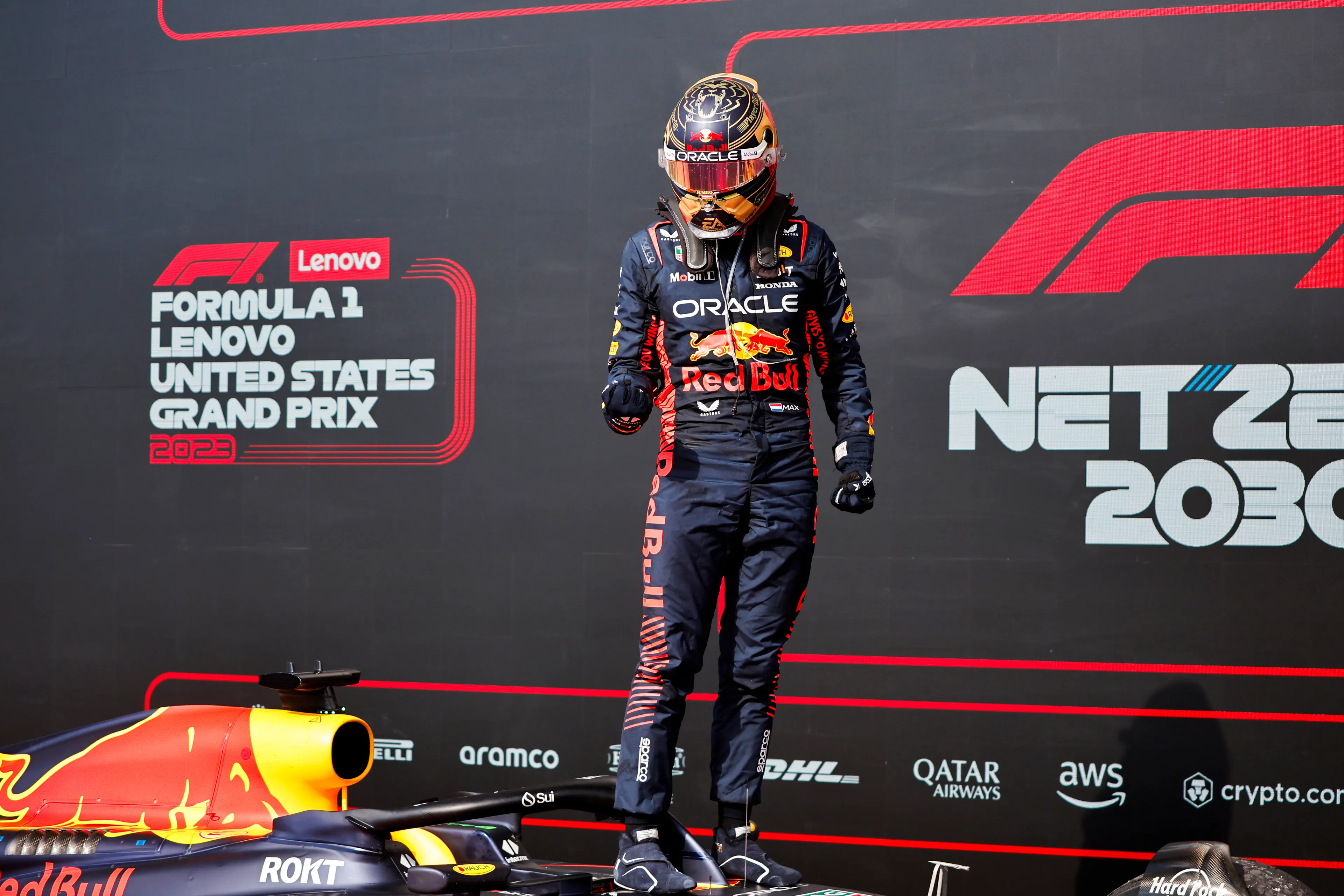 Verstappen: 'Mercedes had kunnen winnen als ze een betere strategie hadden uitgevoerd'