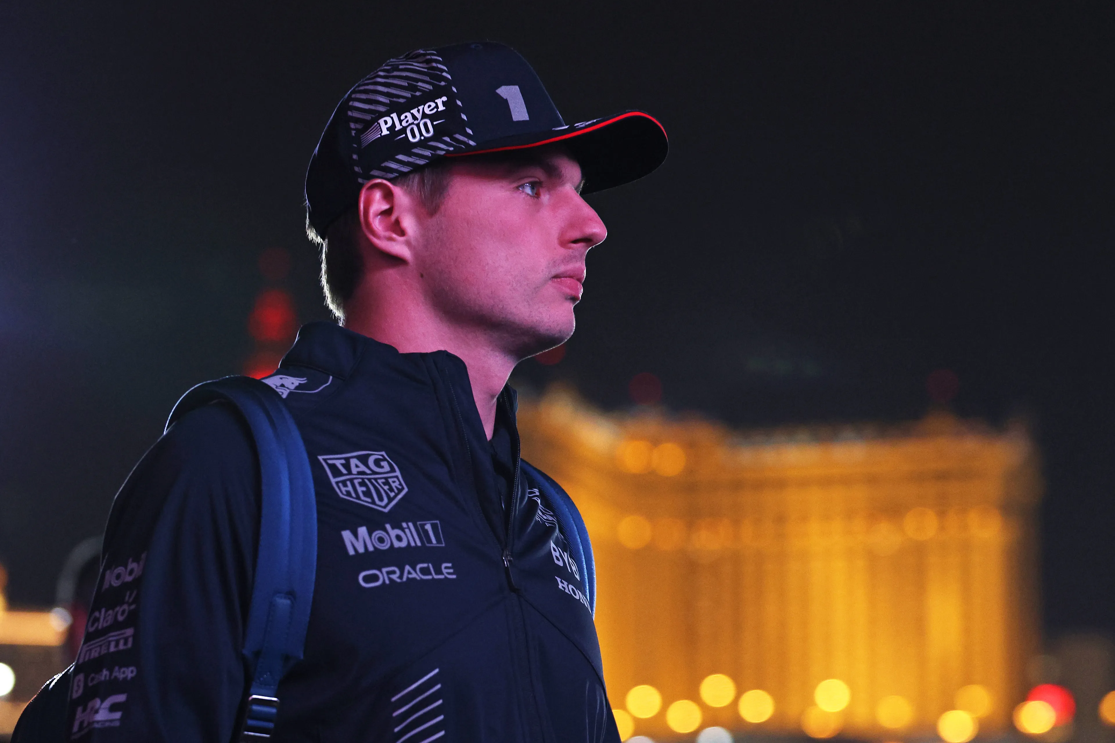 Verstappen brandt de F1 tot op de grond af: 'Op Ibiza kan ik me ook helemaal lam zuipen'