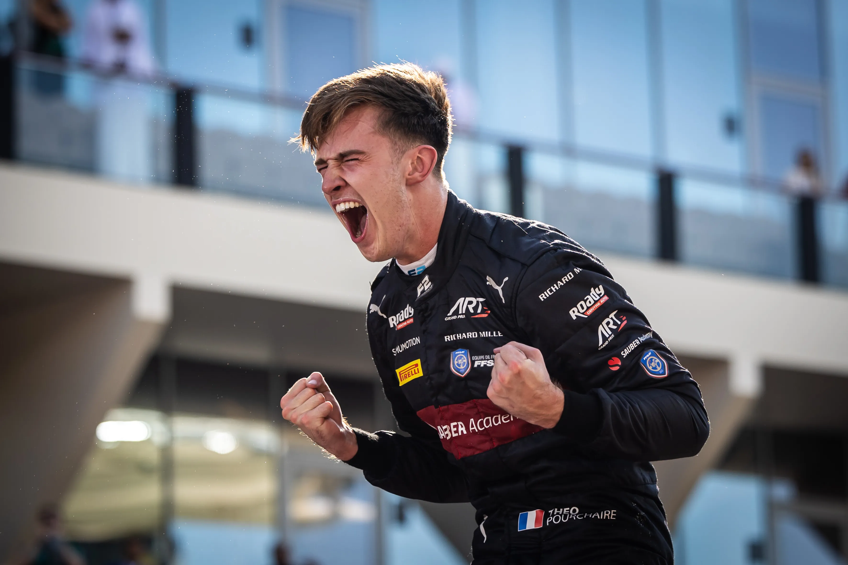 theo pourchaire frans f2