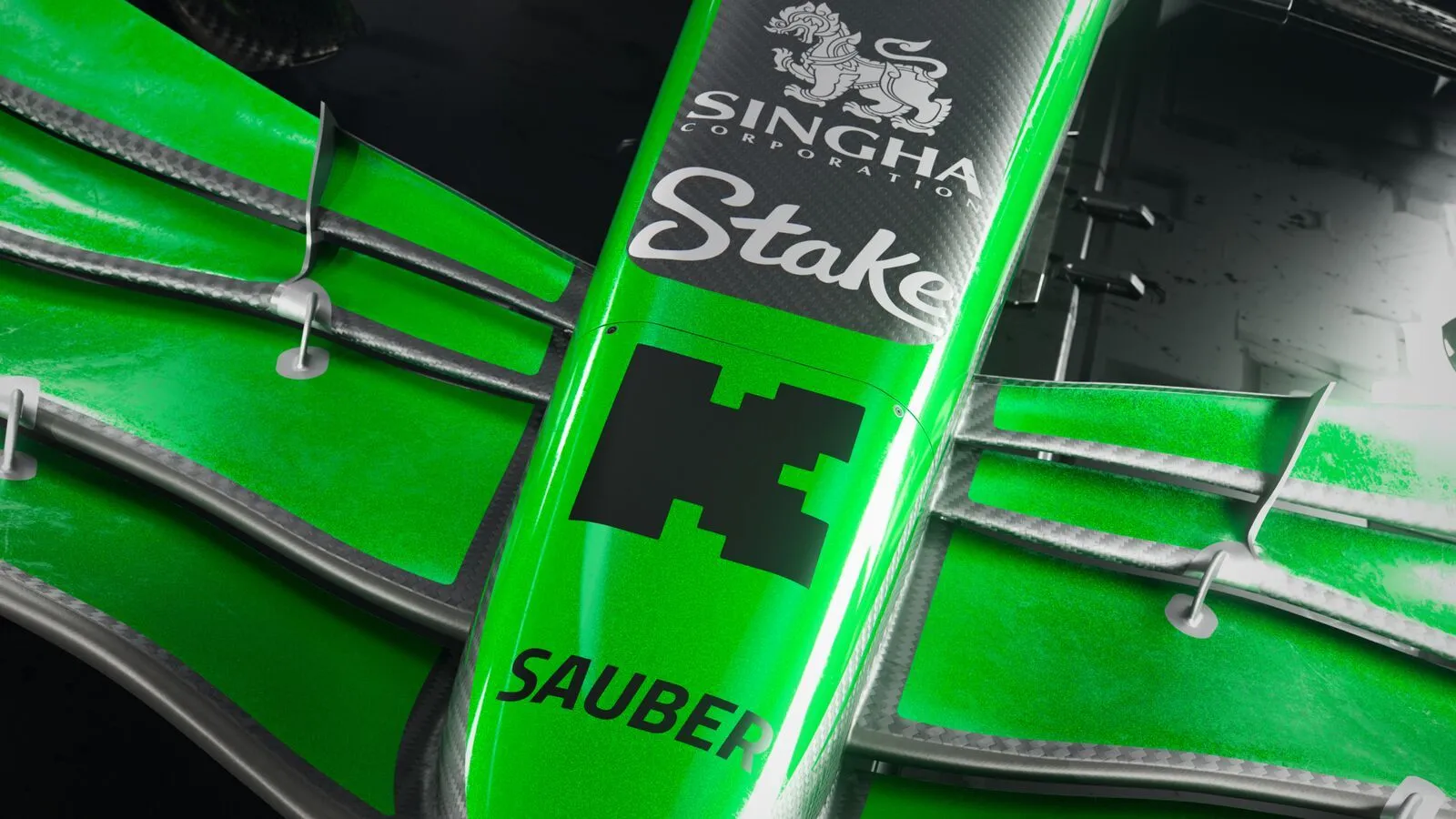 FOTO'S | Stake F1 Team toont de C44, met nieuwe kleuren, aan het grote publiek