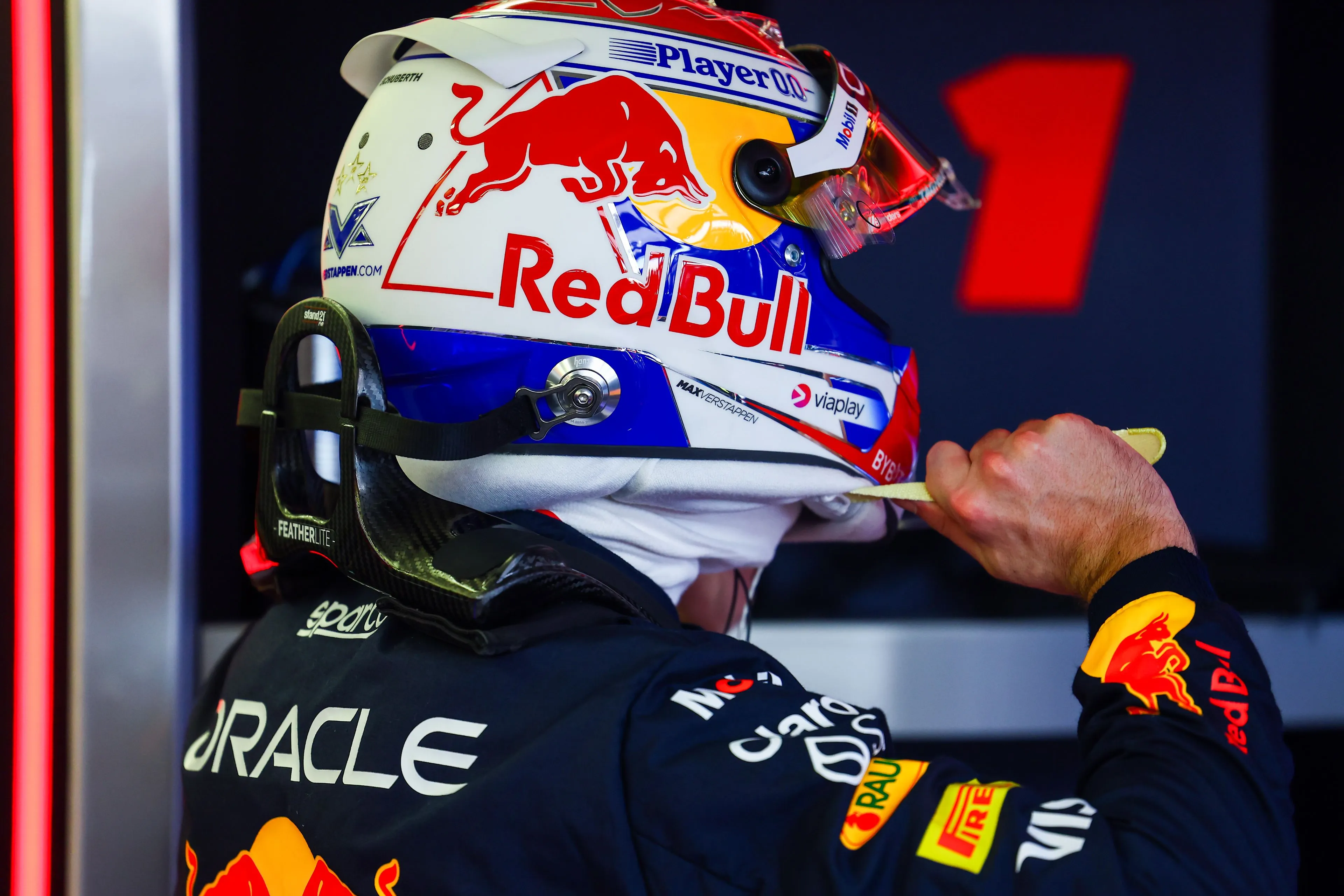 Verstappen laat zich in de kaarten kijken: 'Om eerlijk te zijn ziet het heel positief uit'