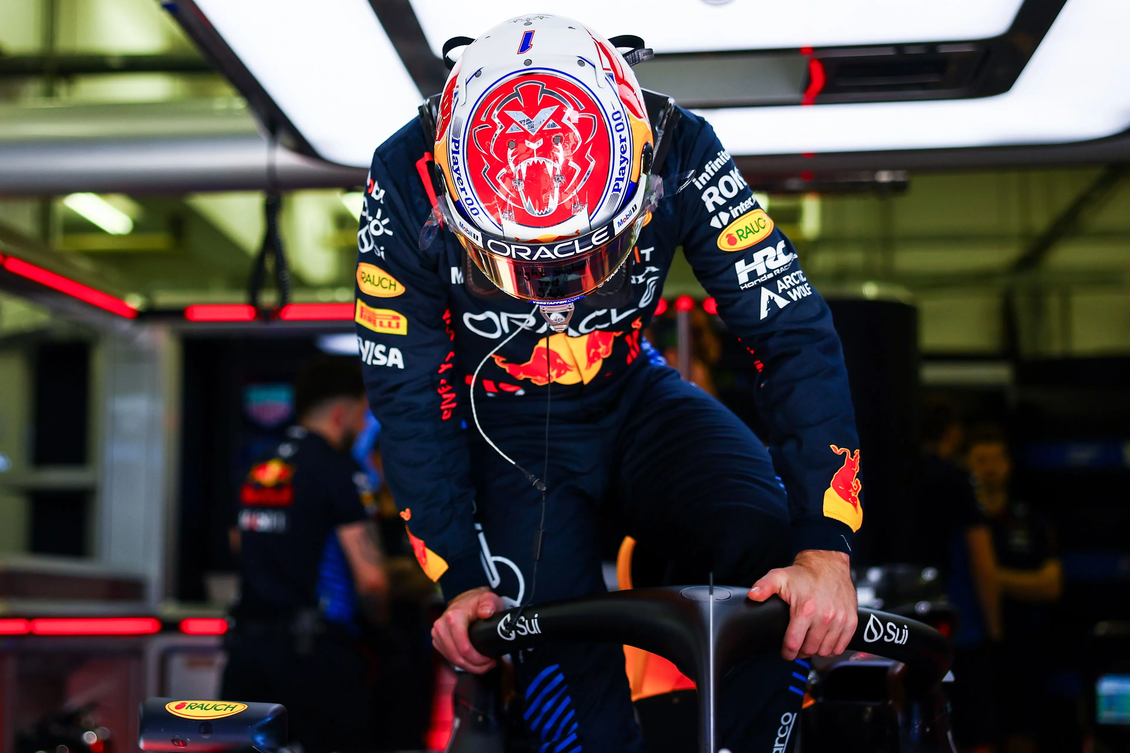 De nadruk ligt nu al op Verstappen, niet op Red Bull: 'Kunnen we hem niet een paar slaappillen geven?'