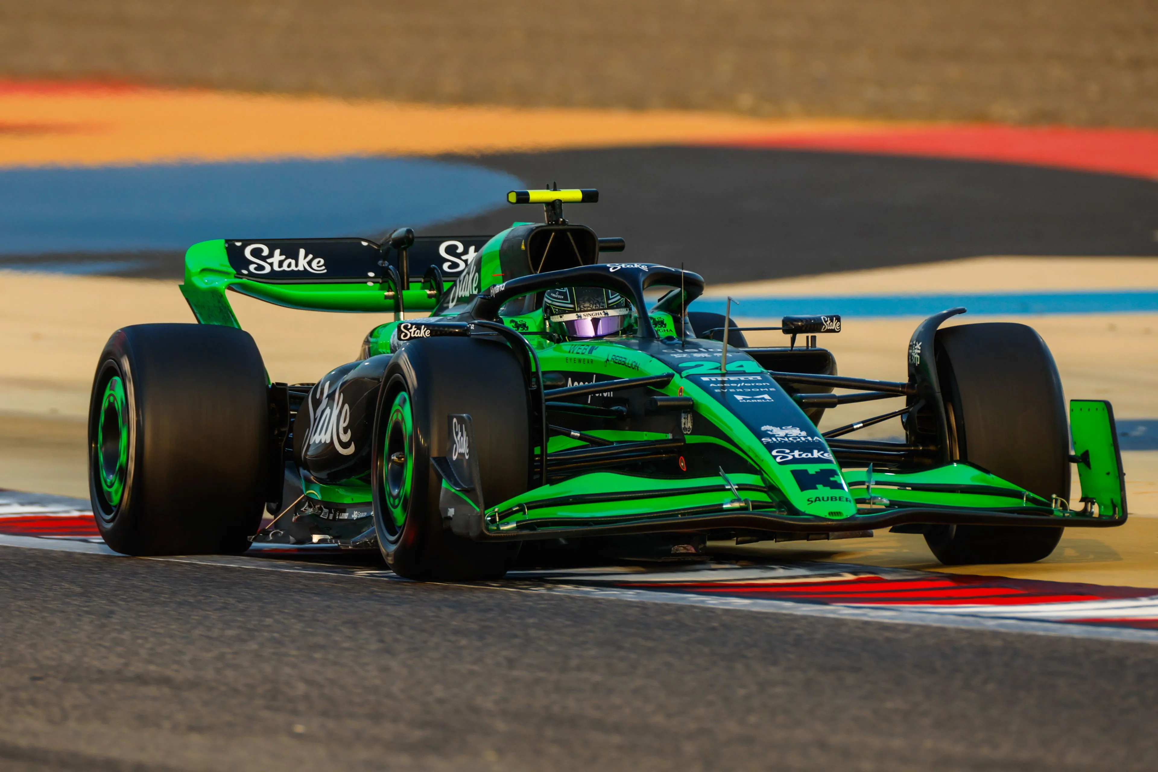 zhou guanyu stake bahrein