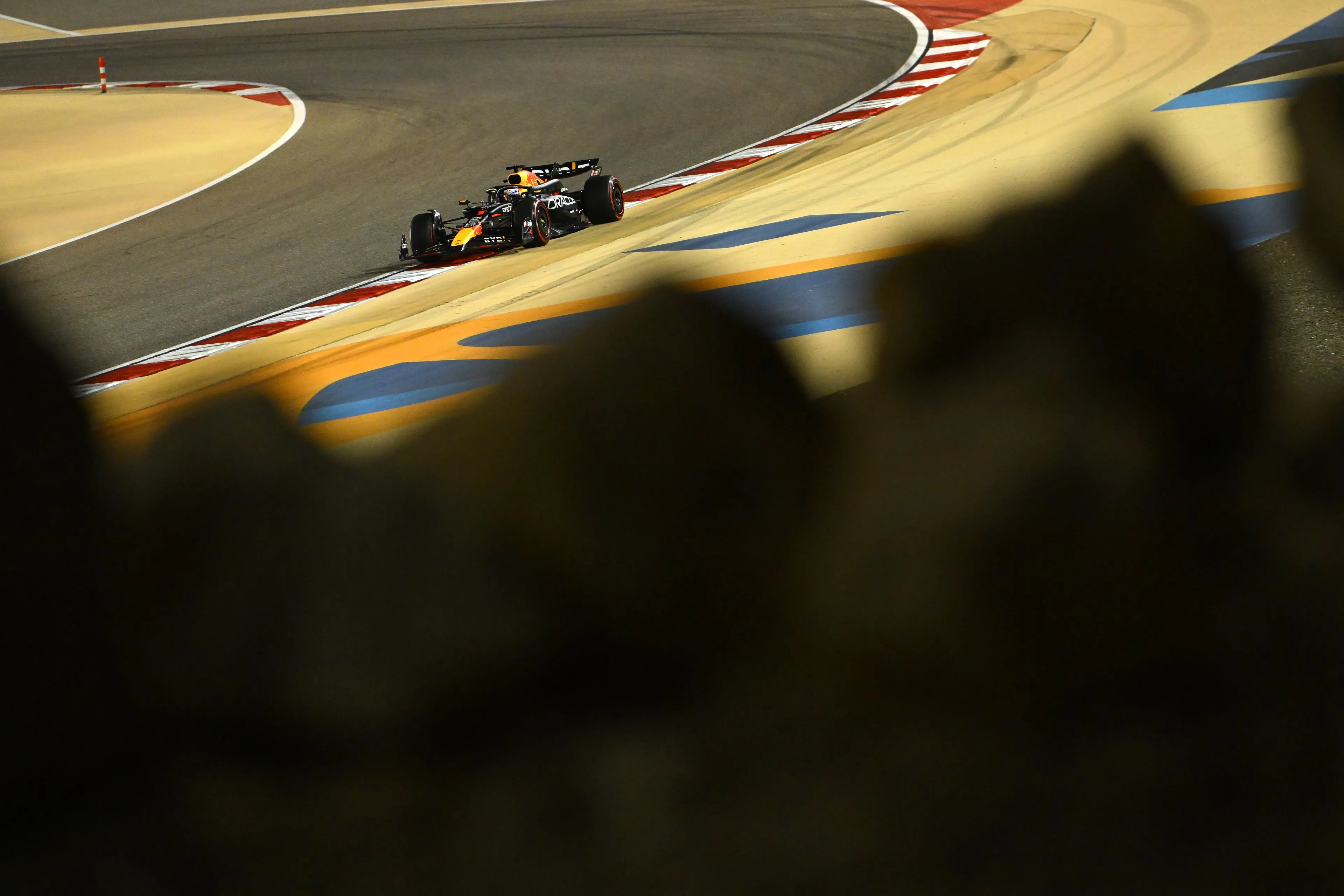 Van der Garde prijst 'slimmigheidje' Verstappen: 'Heeft wel een of twee tienden ingezeten'