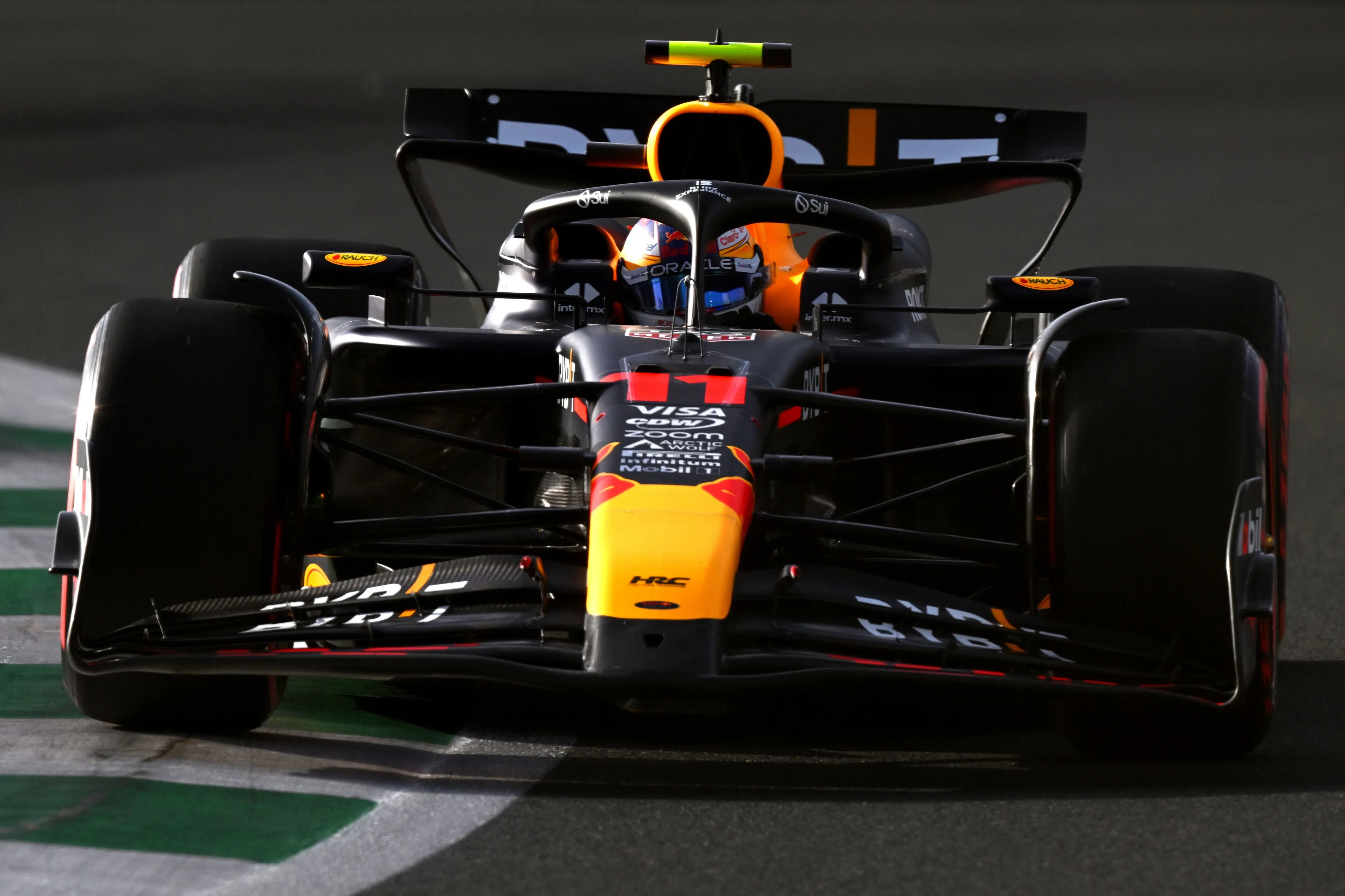 Pérez plaatst doelwit op rug van Verstappen: 'De wereldtitel is het doel'