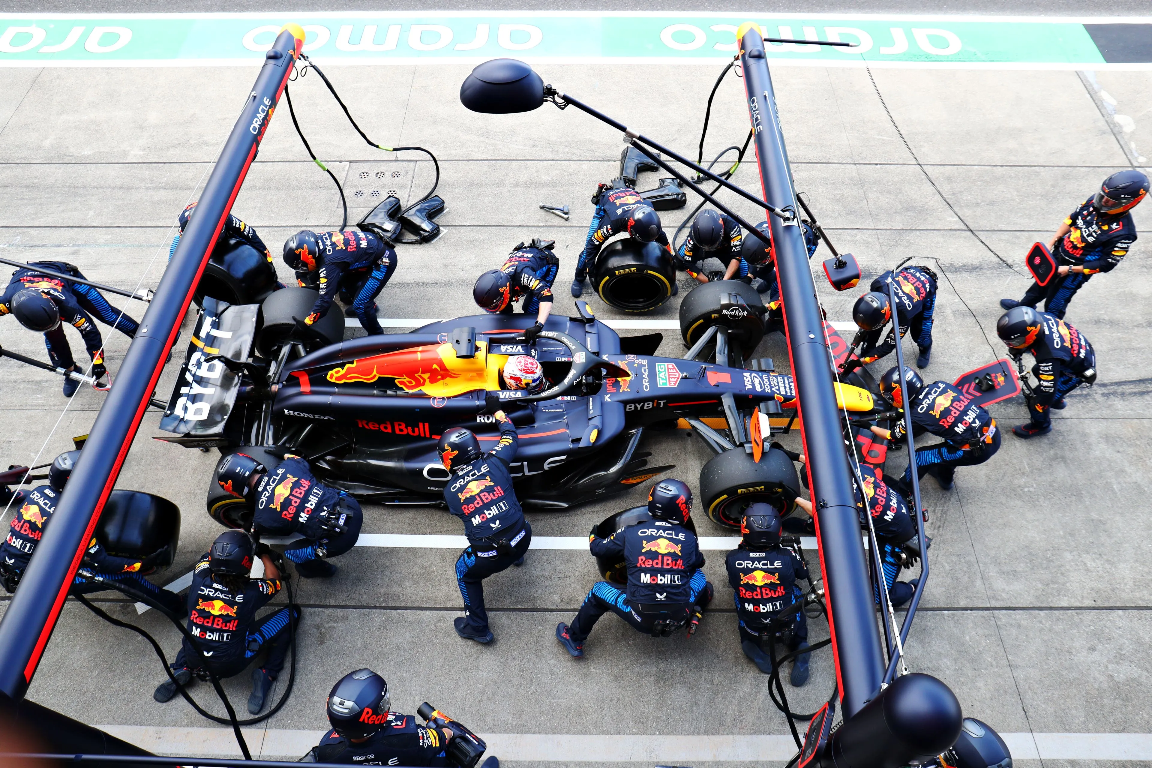 Commentator onderschatte Verstappen: 'Ik werd gecorrigeerd door Palmer'