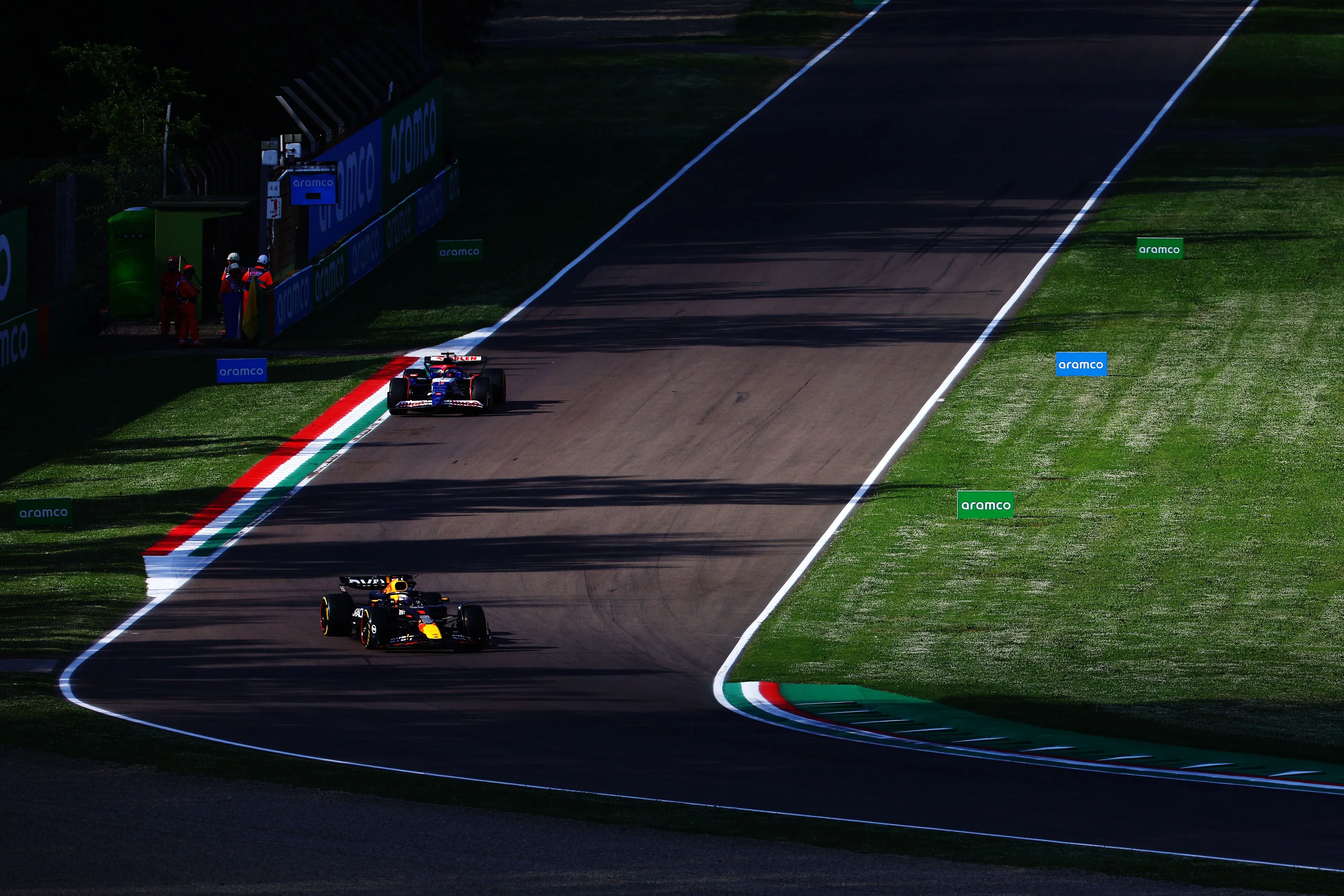 Boordradio's vrijdag Imola | Ontevreden Verstappen: 'Het gaat zo moeizaam allemaal'