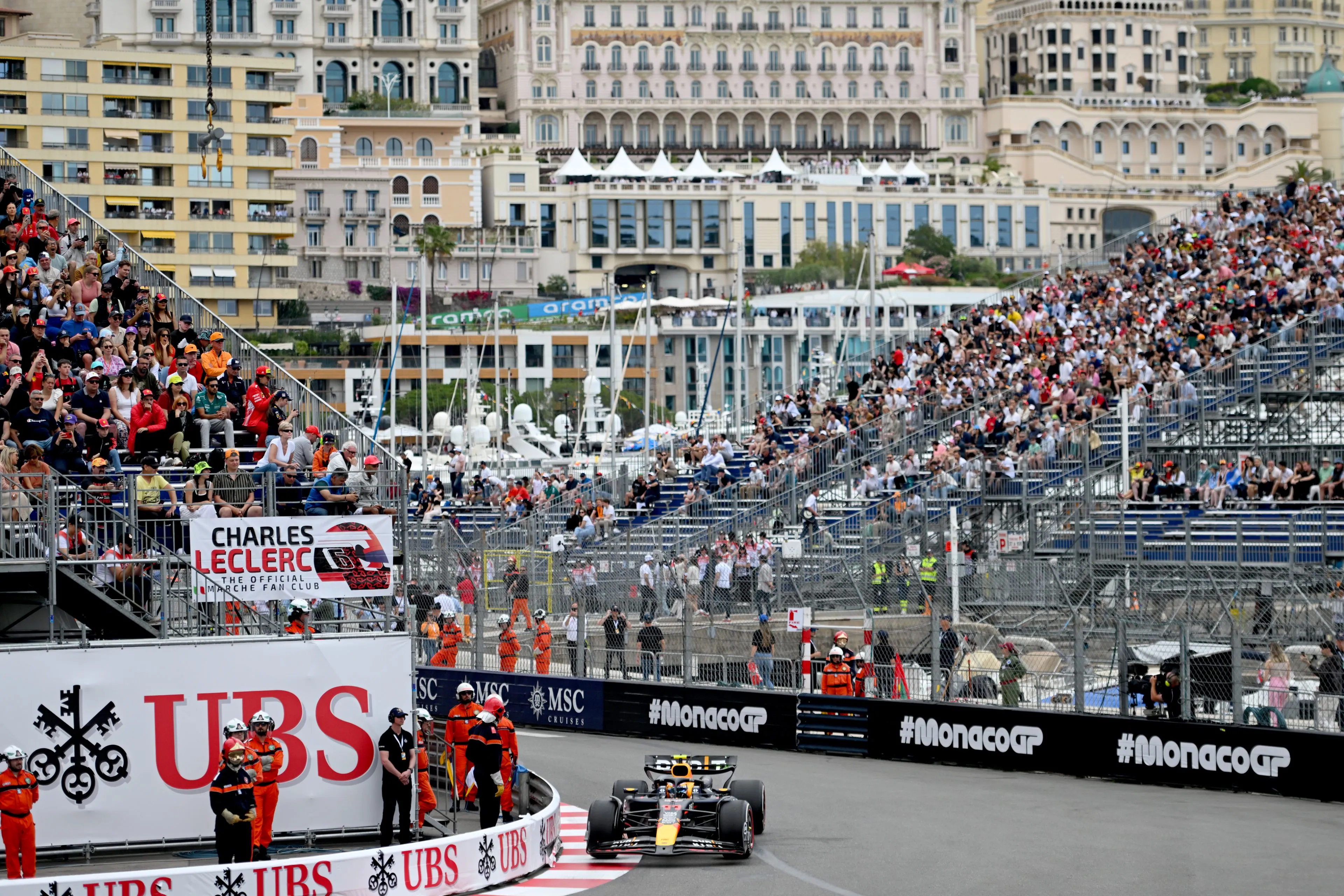 Longruns | Verstappen lost waarschuwingsschot op harde band, McLaren weer in de buurt