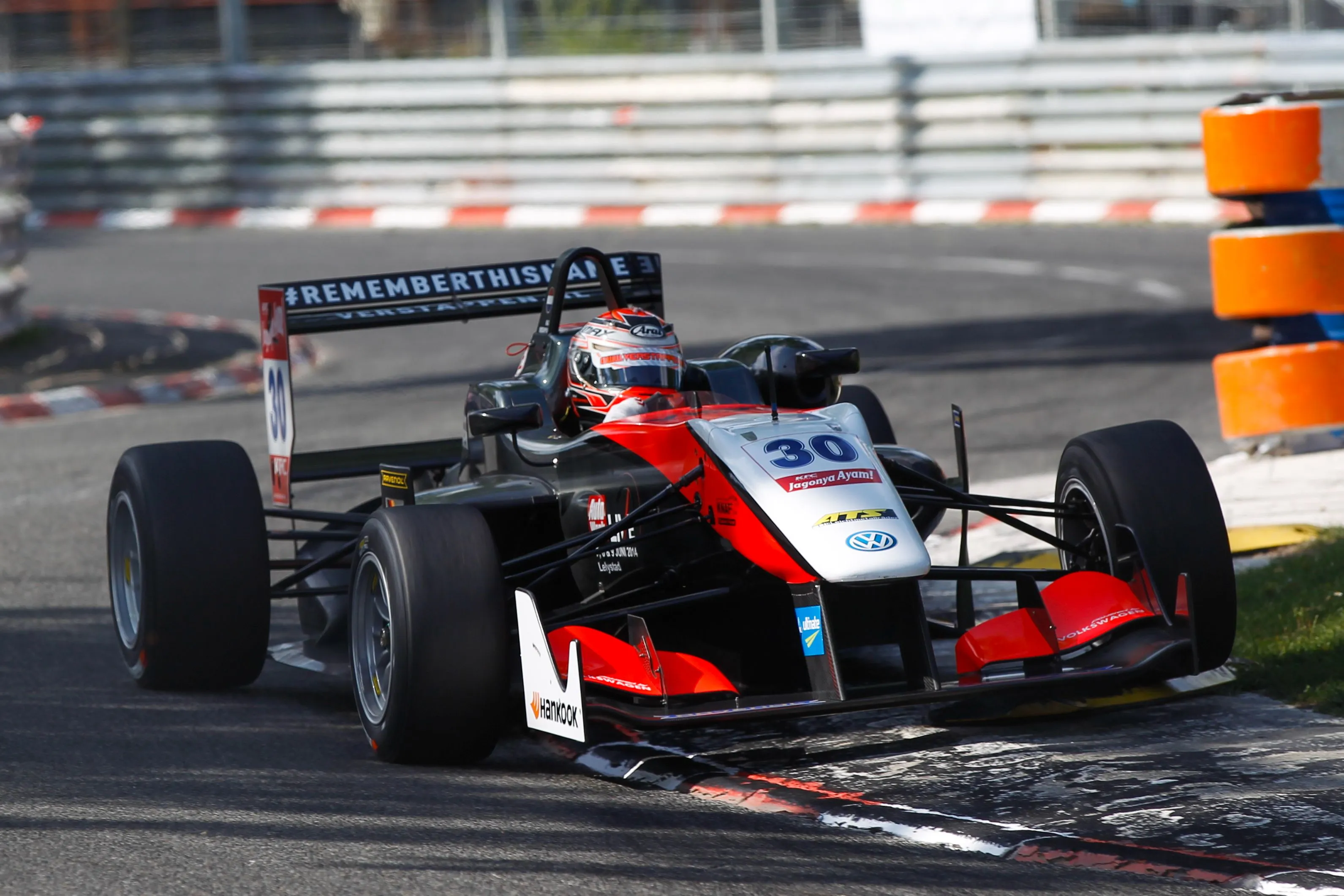 max verstappen van amersfoort racing 2014 macau