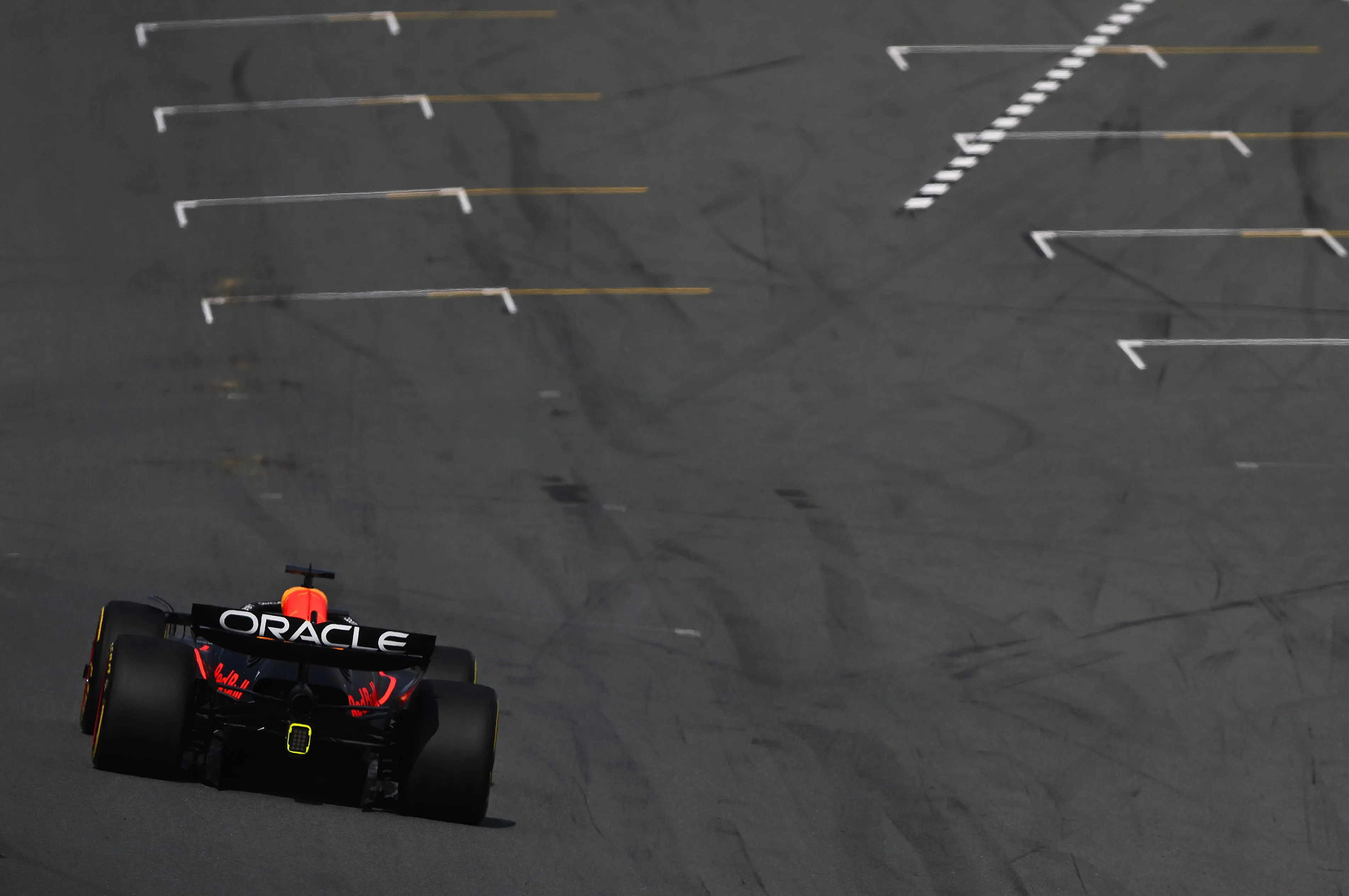 Weerbericht GP Nederland | Nat weekend lijkt op komst in Zandvoort, kansen voor Verstappen