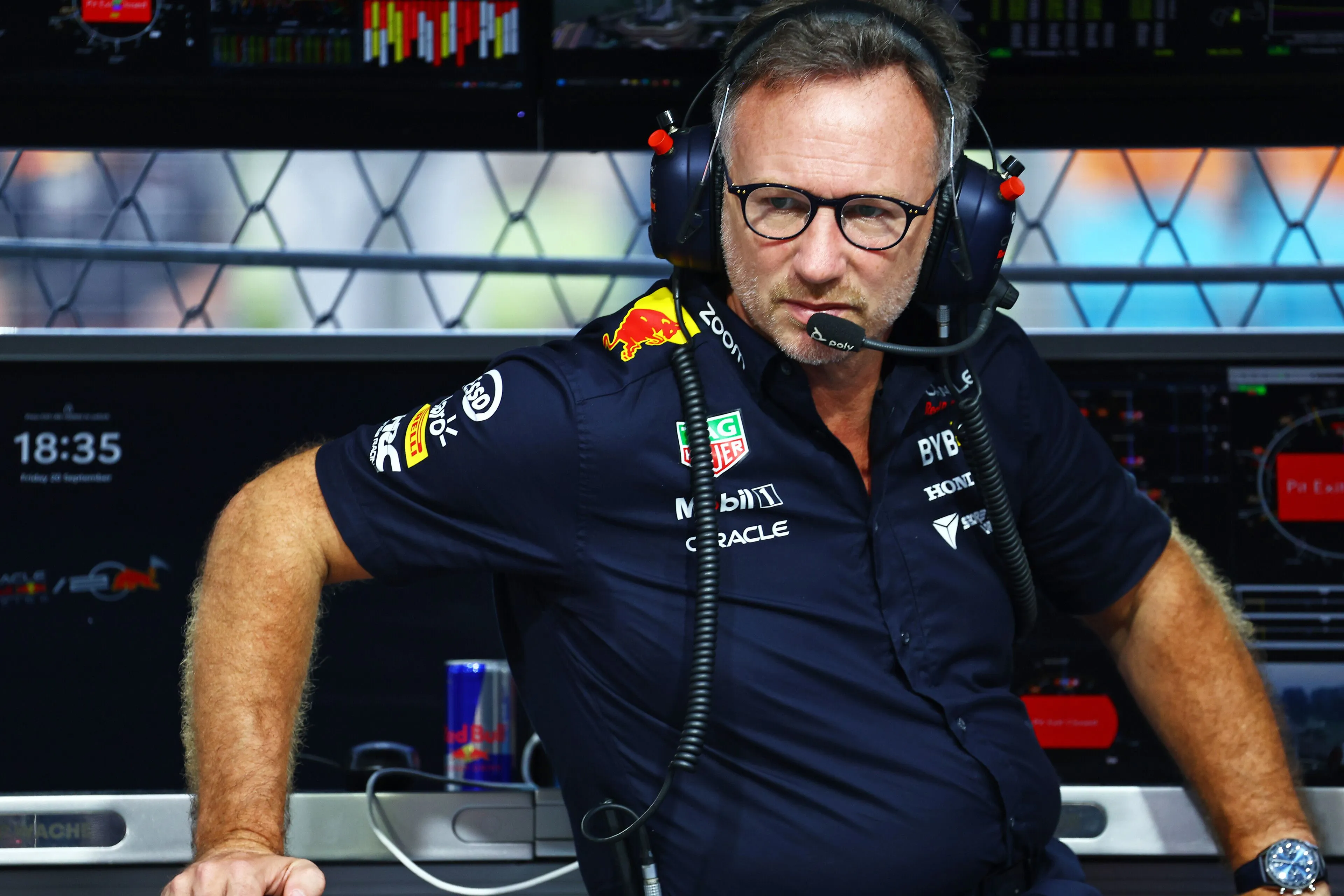 Horner heeft verklaring voor Red Bull-problemen: 'Bij Verstappen lukte dat minder dan bij Pérez'
