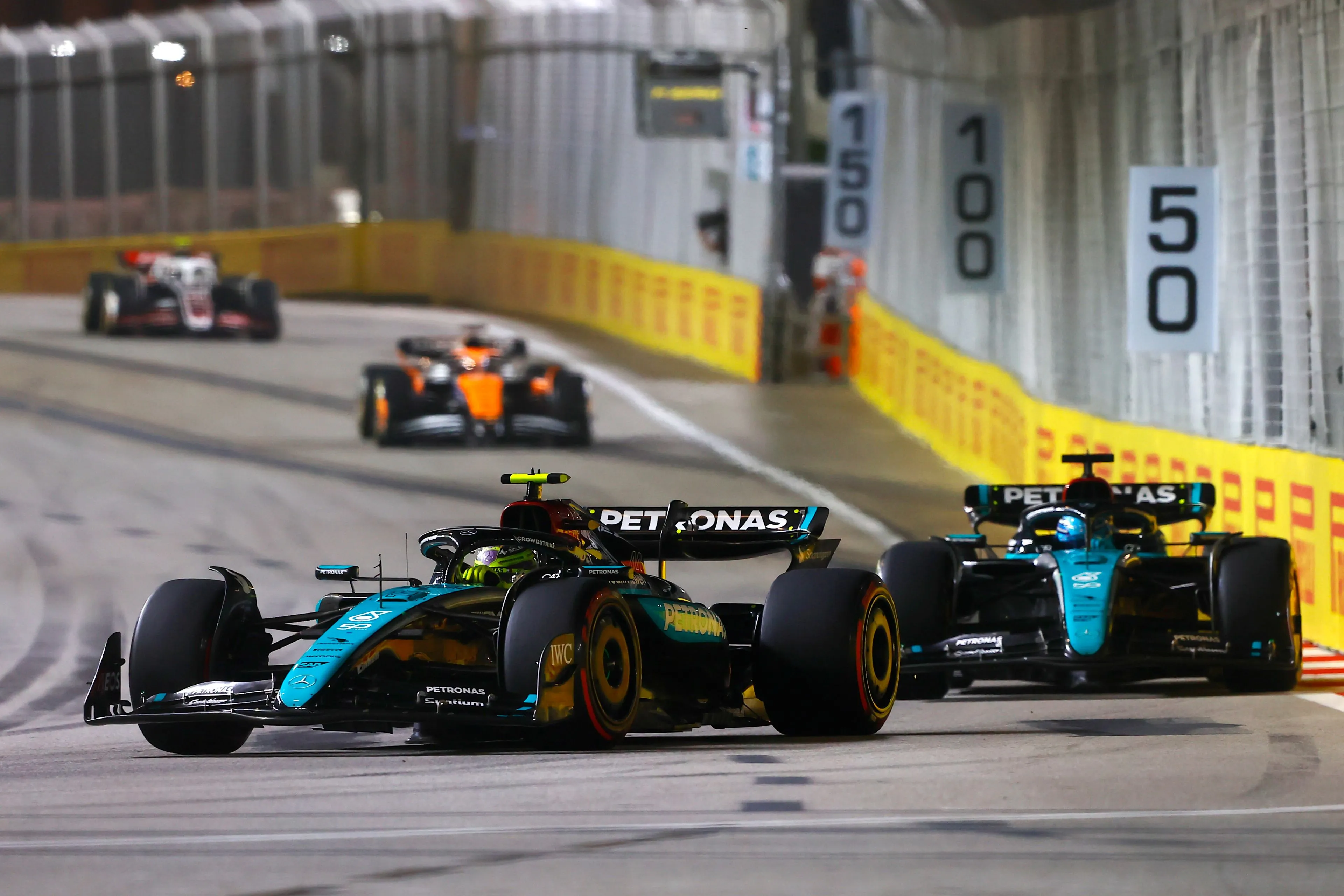 Mercedes baalt van strategische keuzes: 'Wilden plekken goedmaken bij de start'