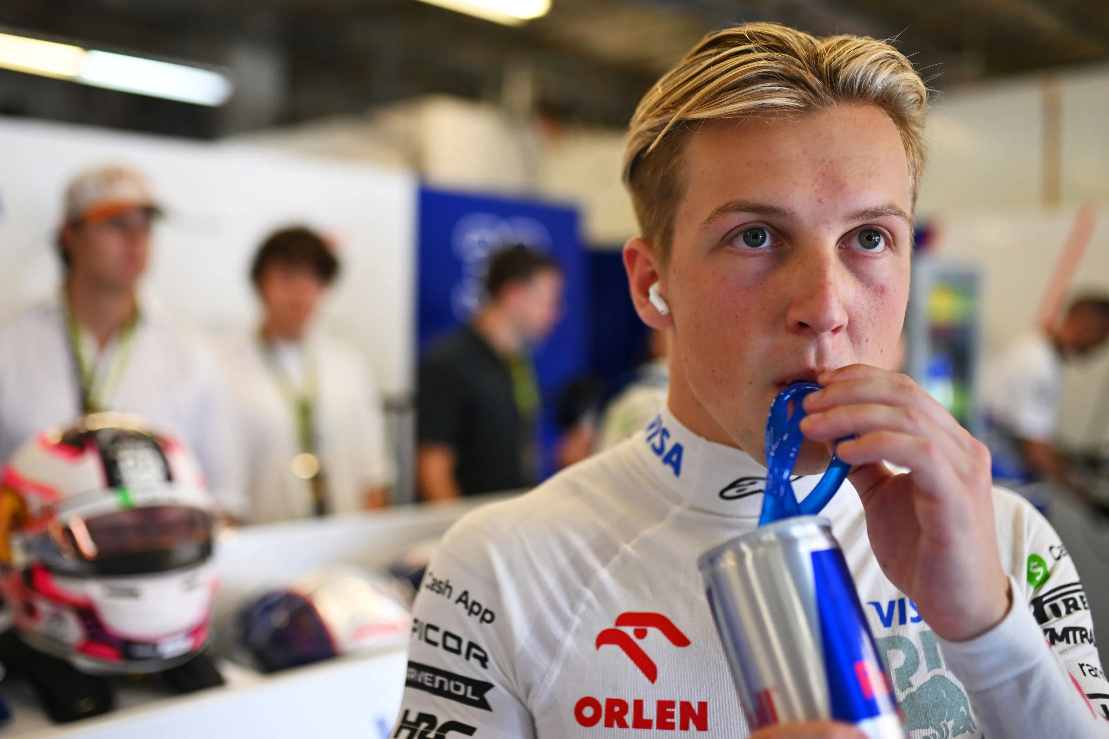 Horner lyrisch: 'Als je direct ruzie hebt met Alonso, dan doe je het wel aardig'