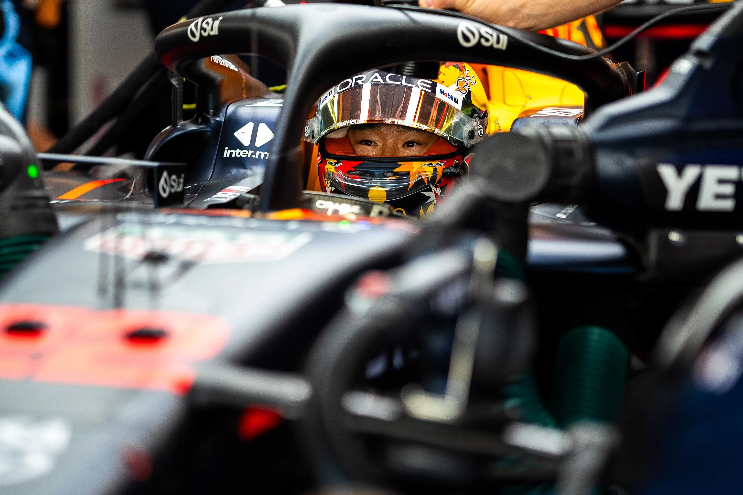 'Tsunoda nieuwe Red Bull-coureur, Lawson definitief teruggezet'