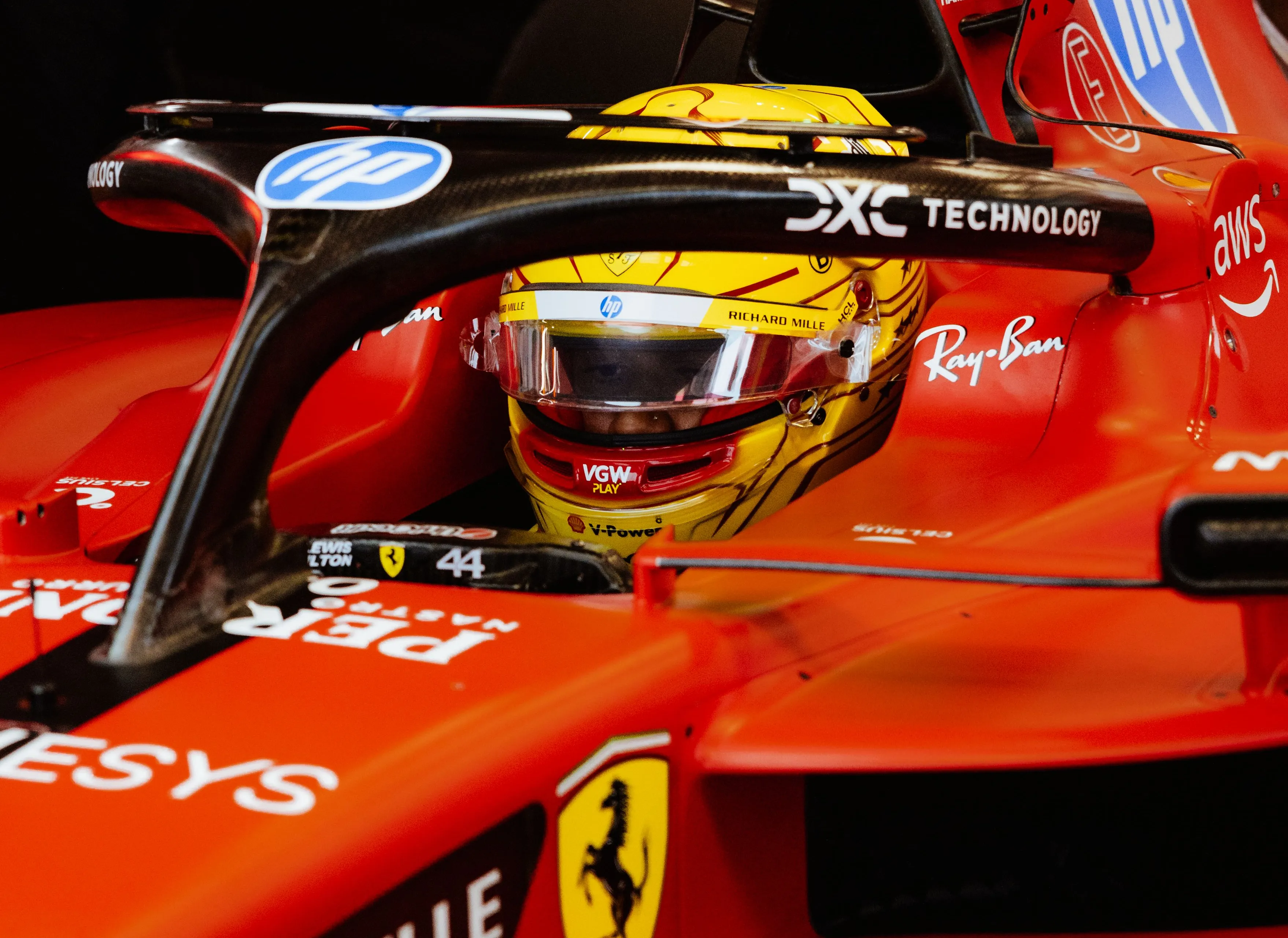 Meervoudig F1-kampioen gelooft in kansen Hamilton: 'Overstappen naar Ferrari vaak heel succesvol'