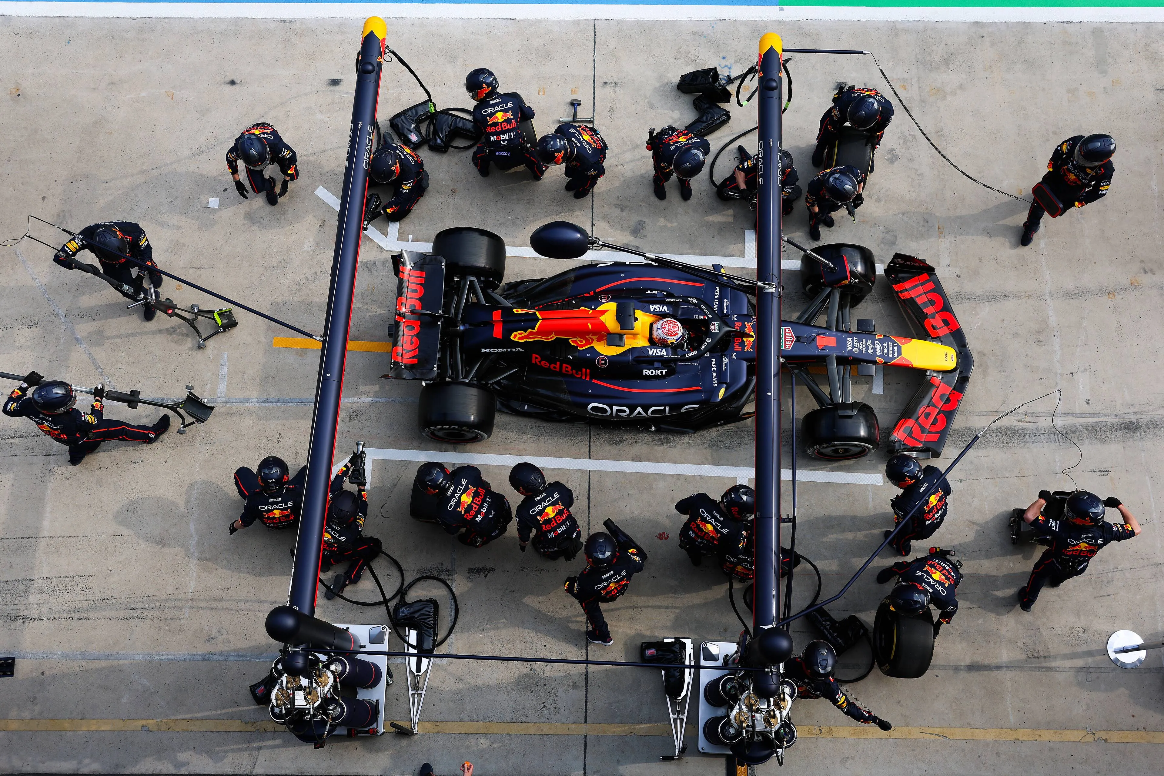 Verstappen uit zijn frustraties richting Red Bull: 'Bepaalde mensen hebben nu andere taken'